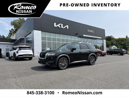 2022 Nissan Pathfinder SL