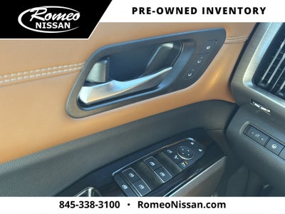 2023 Nissan Pathfinder Platinum