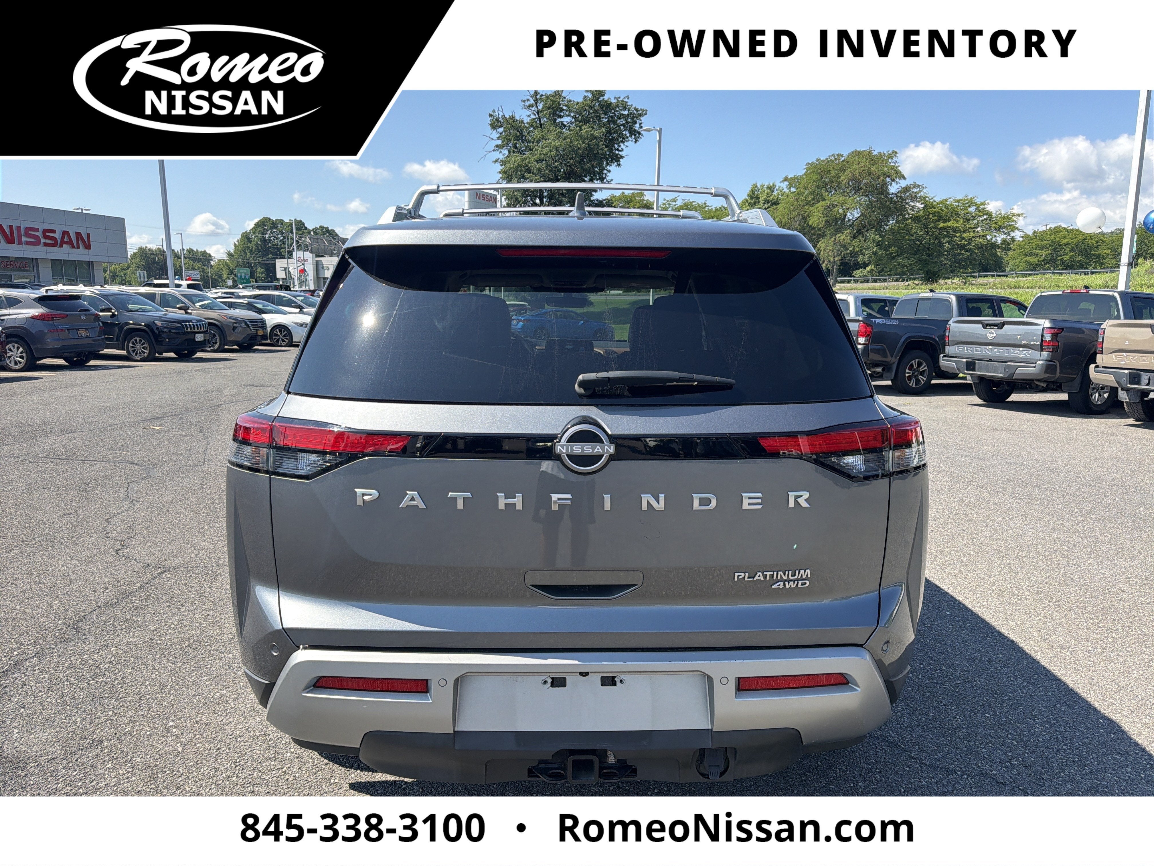 2023 Nissan Pathfinder Platinum