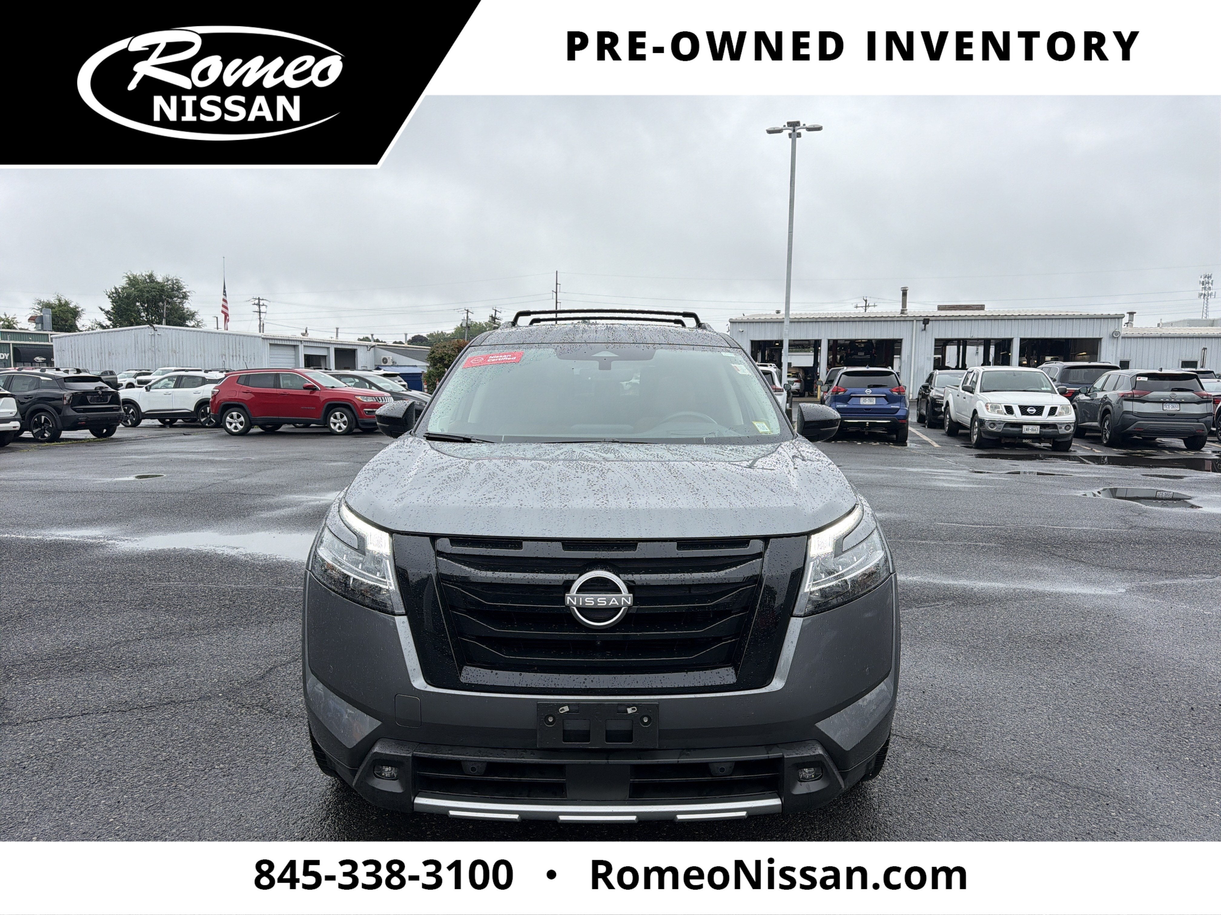 2023 Nissan Pathfinder Platinum