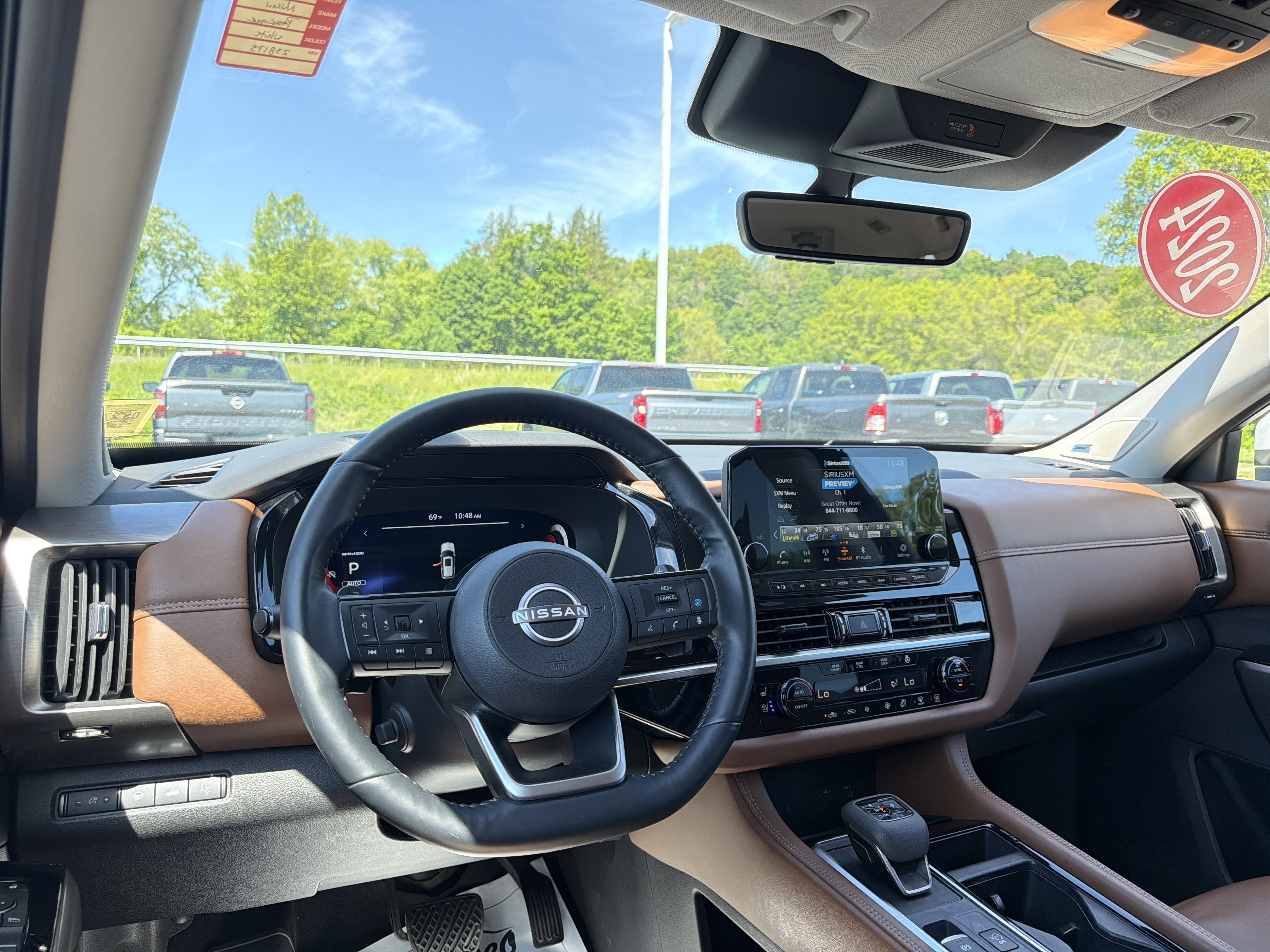 2024 Nissan Pathfinder Platinum