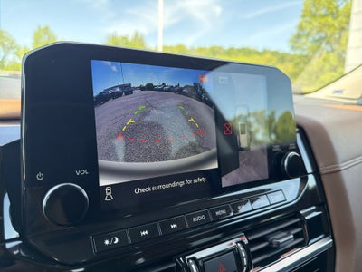 2024 Nissan Pathfinder Platinum