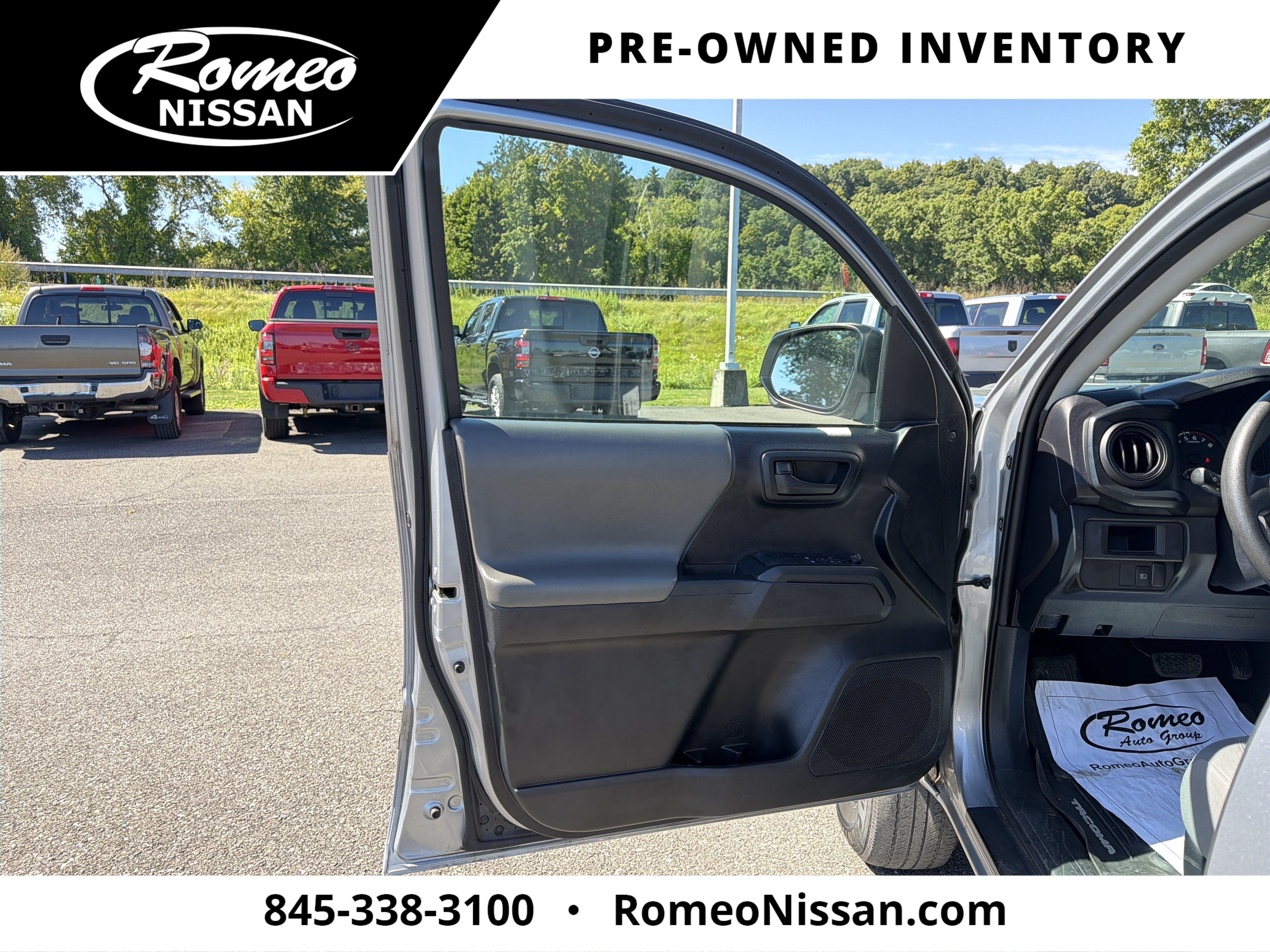 2019 Toyota Tacoma SR