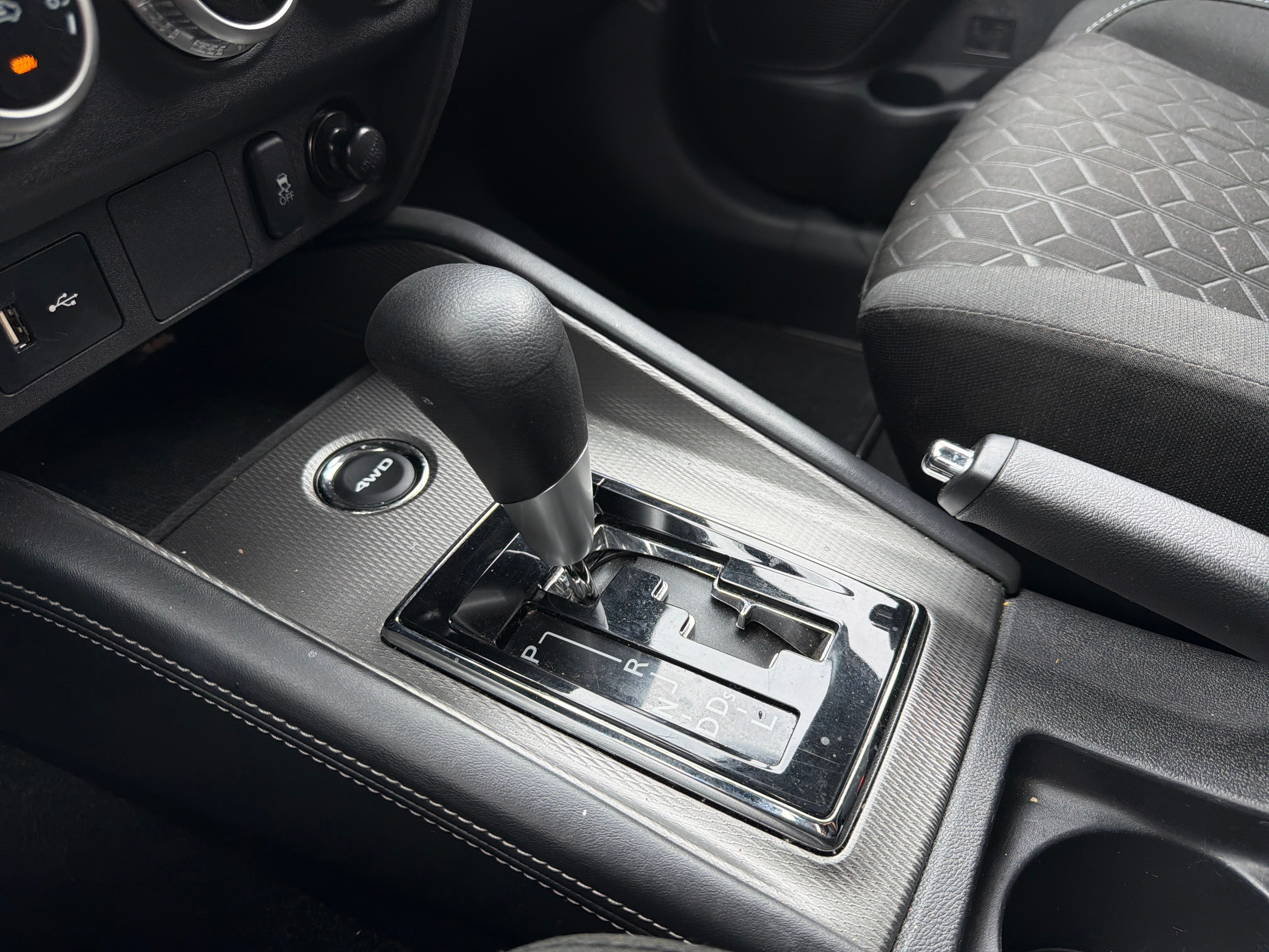 2024 Mitsubishi Outlander Sport 2.0 ES