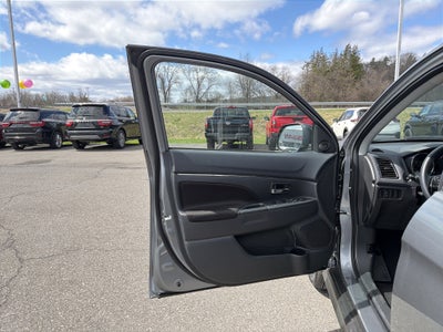 2025 Mitsubishi Outlander Sport 2.0 ES