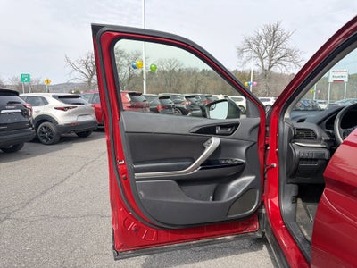 2025 Mitsubishi Eclipse Cross LE