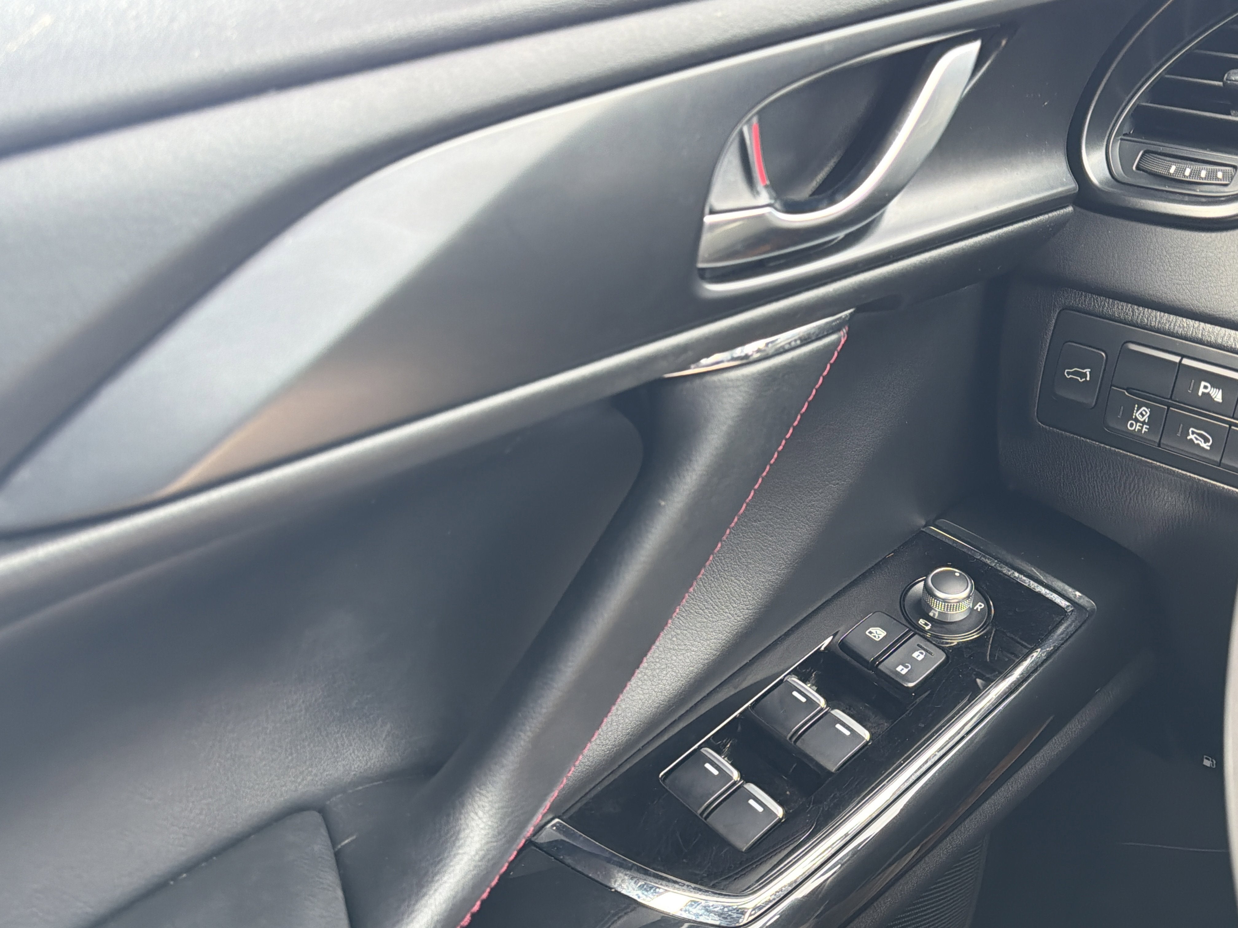 2023 Mazda Mazda CX-9 Carbon Edition