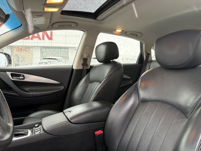 2016 INFINITI QX50 Base