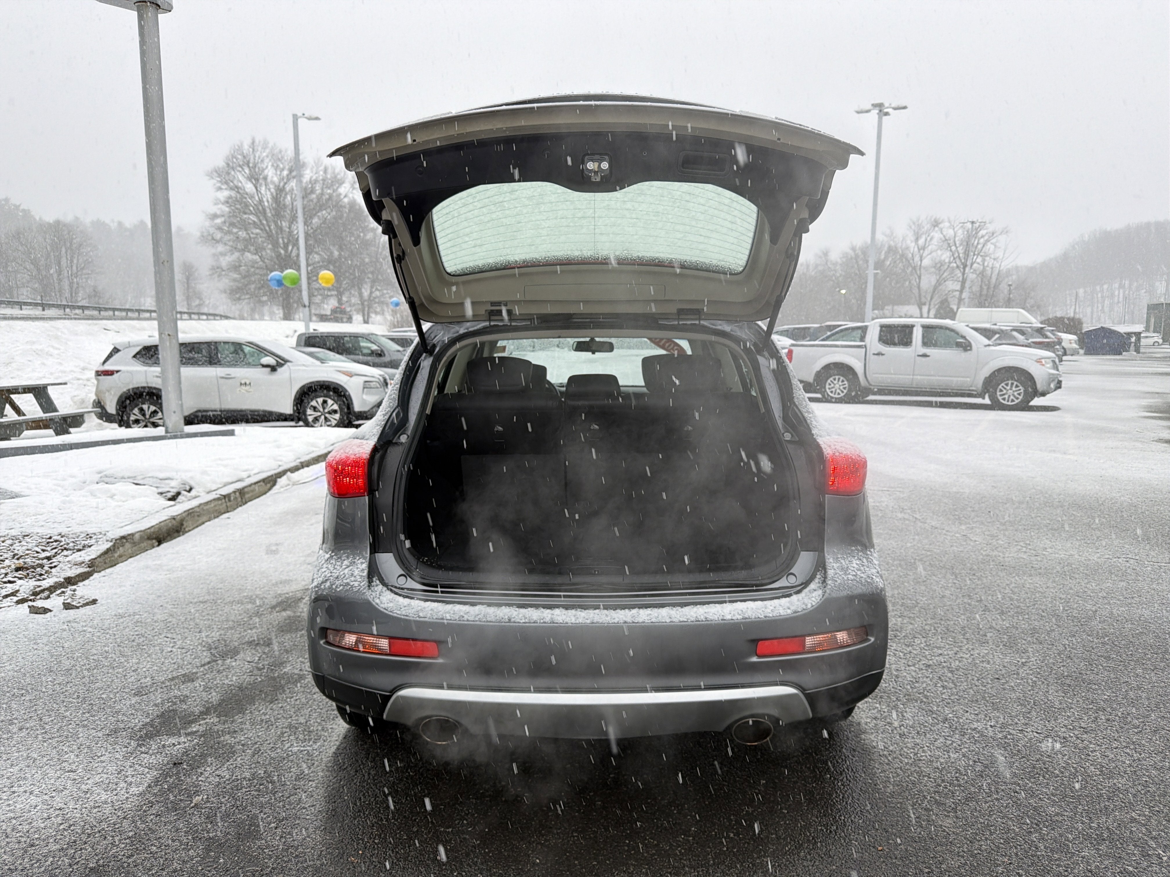 2016 INFINITI QX50 Base