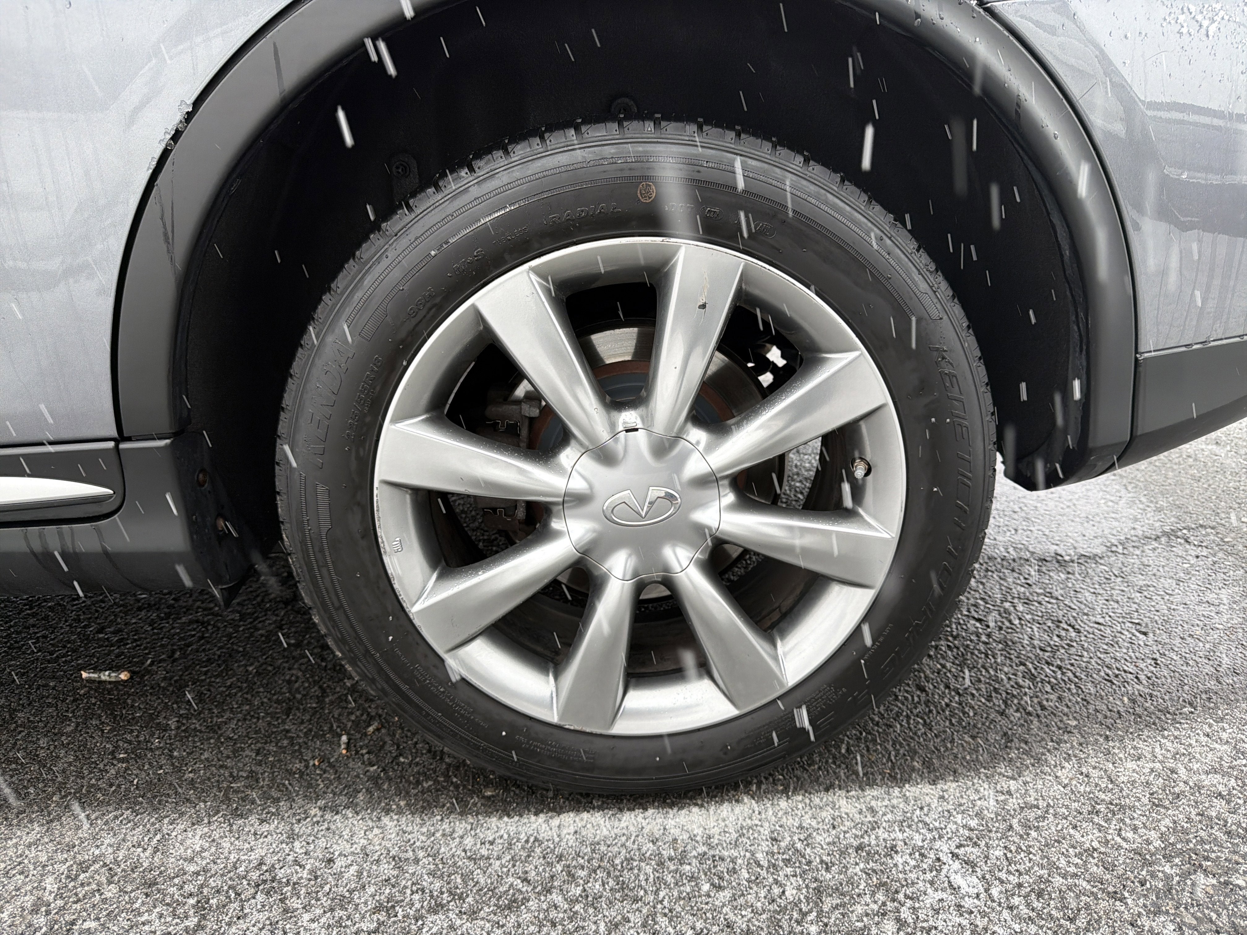 2016 INFINITI QX50 Base