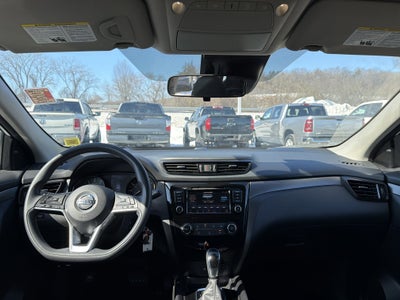 2022 Nissan Rogue Sport S