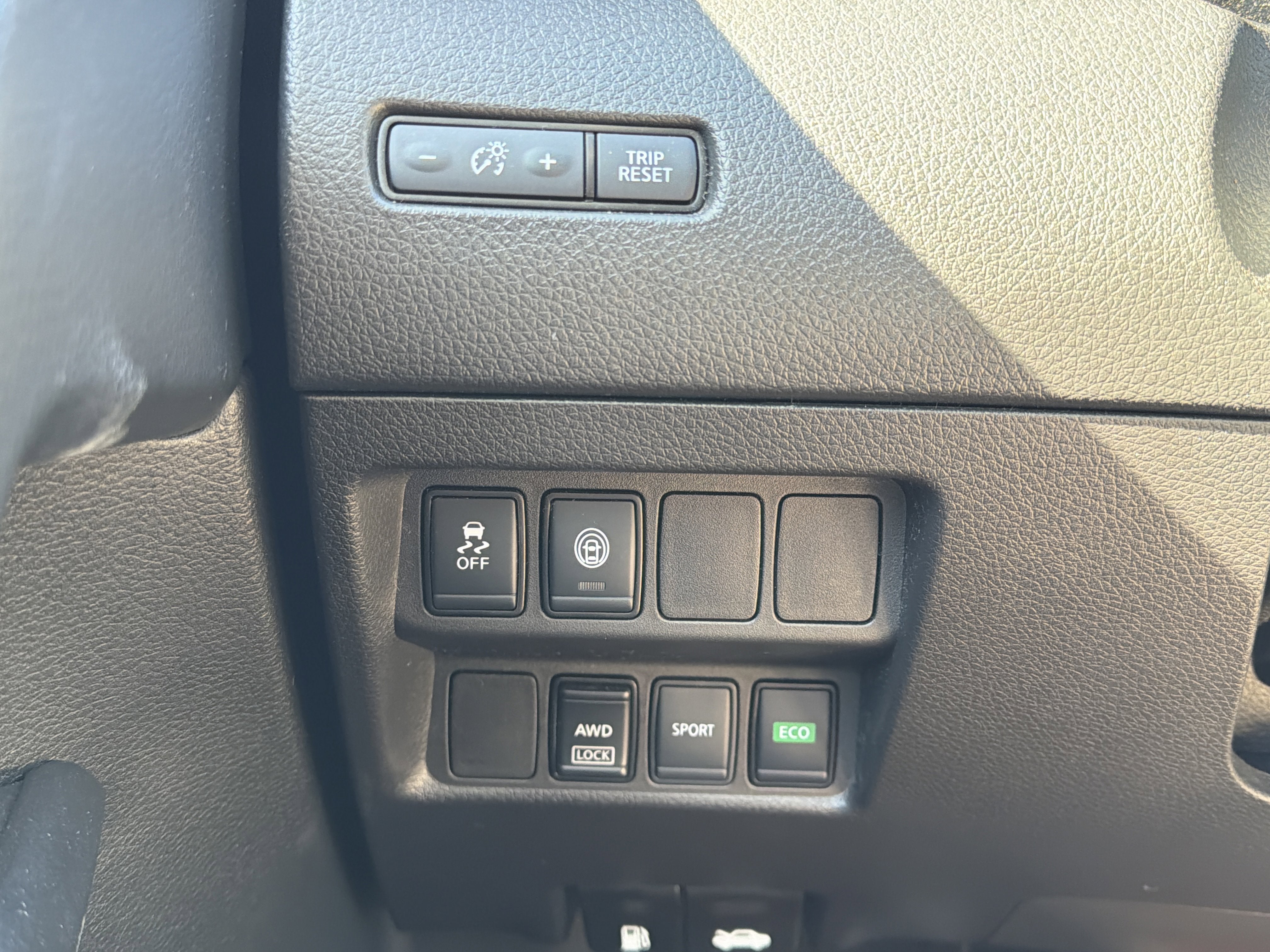 2022 Nissan Rogue Sport S