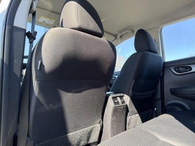 2022 Nissan Rogue Sport S