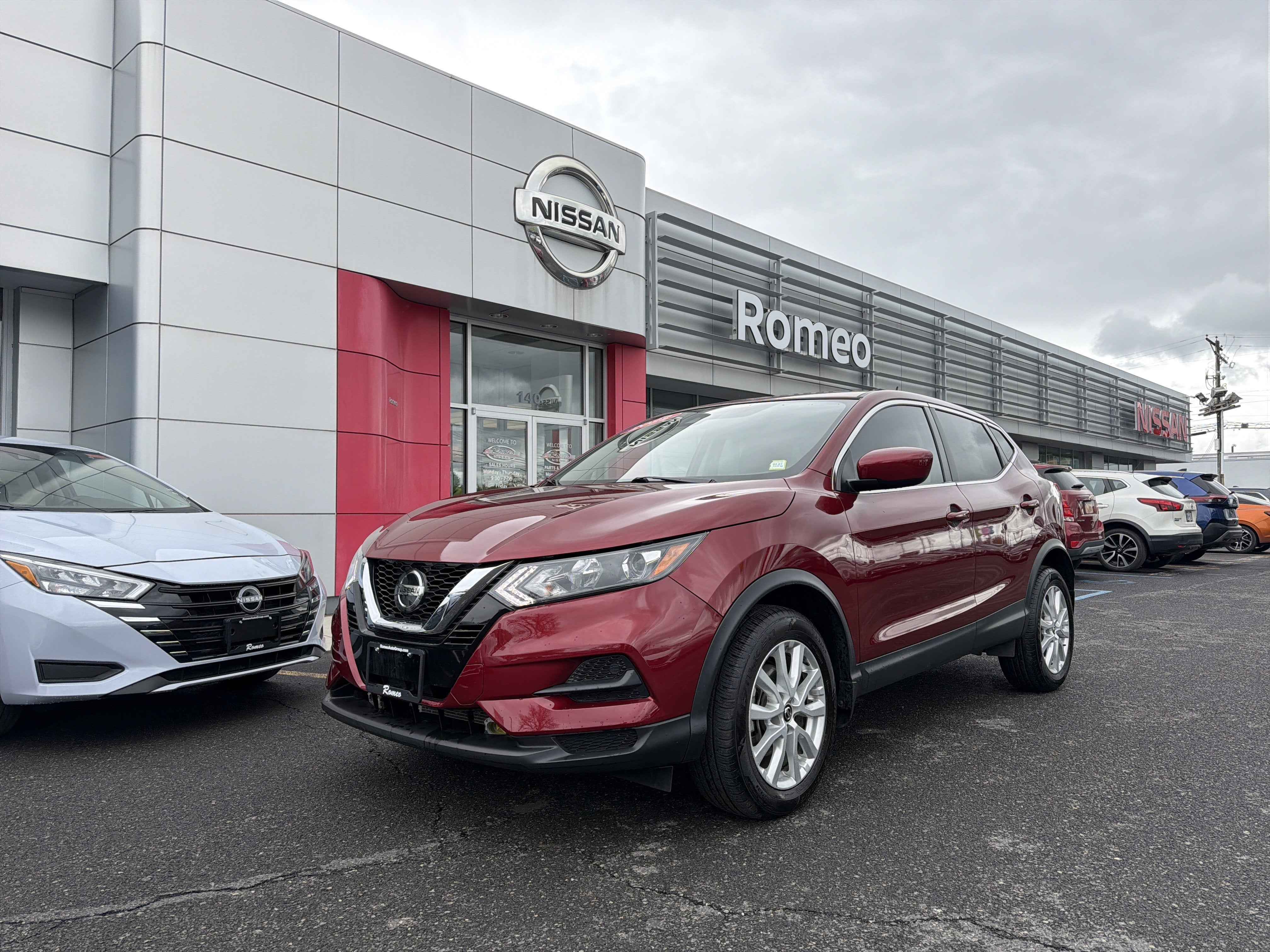 2022 Nissan Rogue Sport S