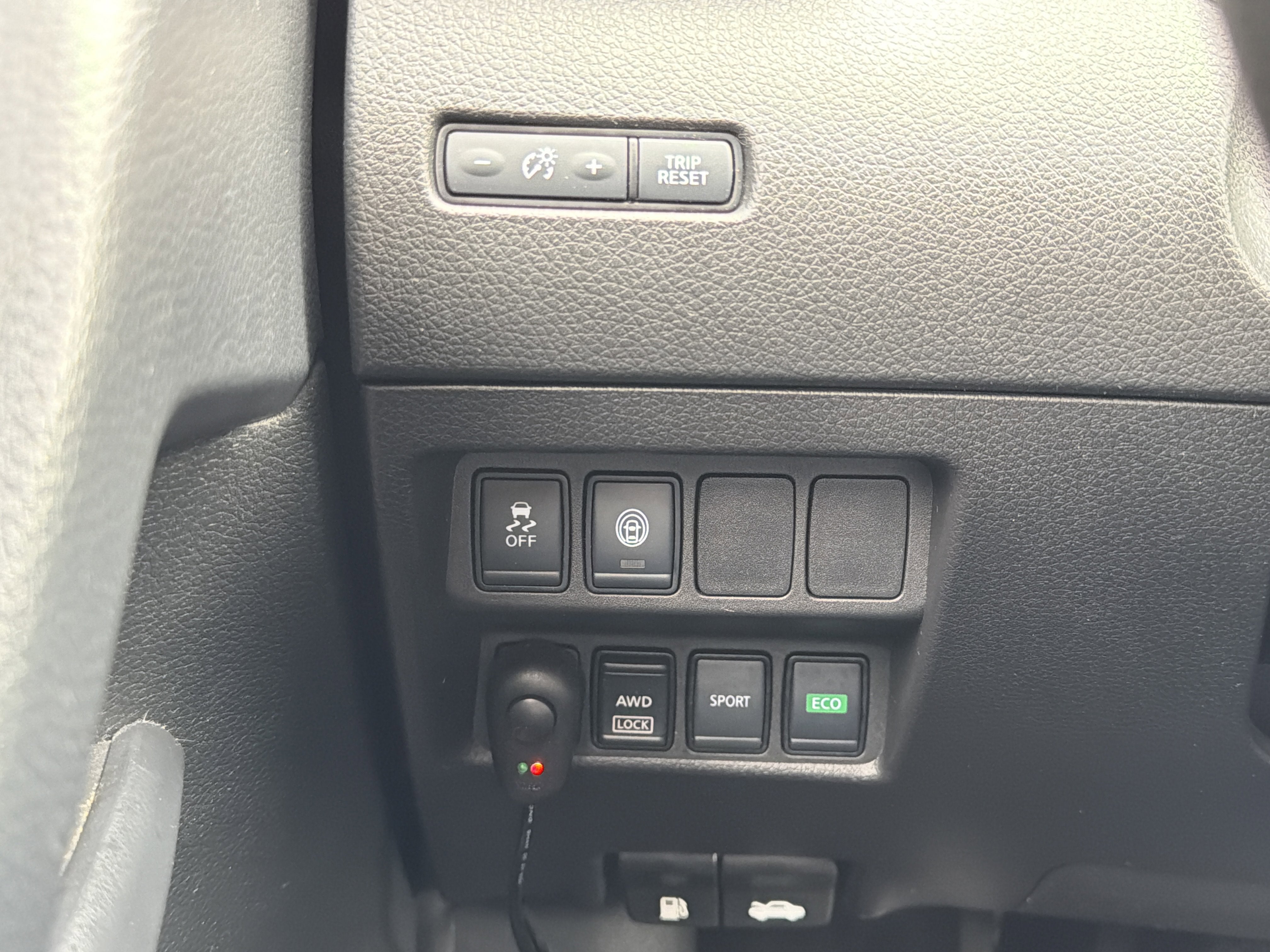 2022 Nissan Rogue Sport S