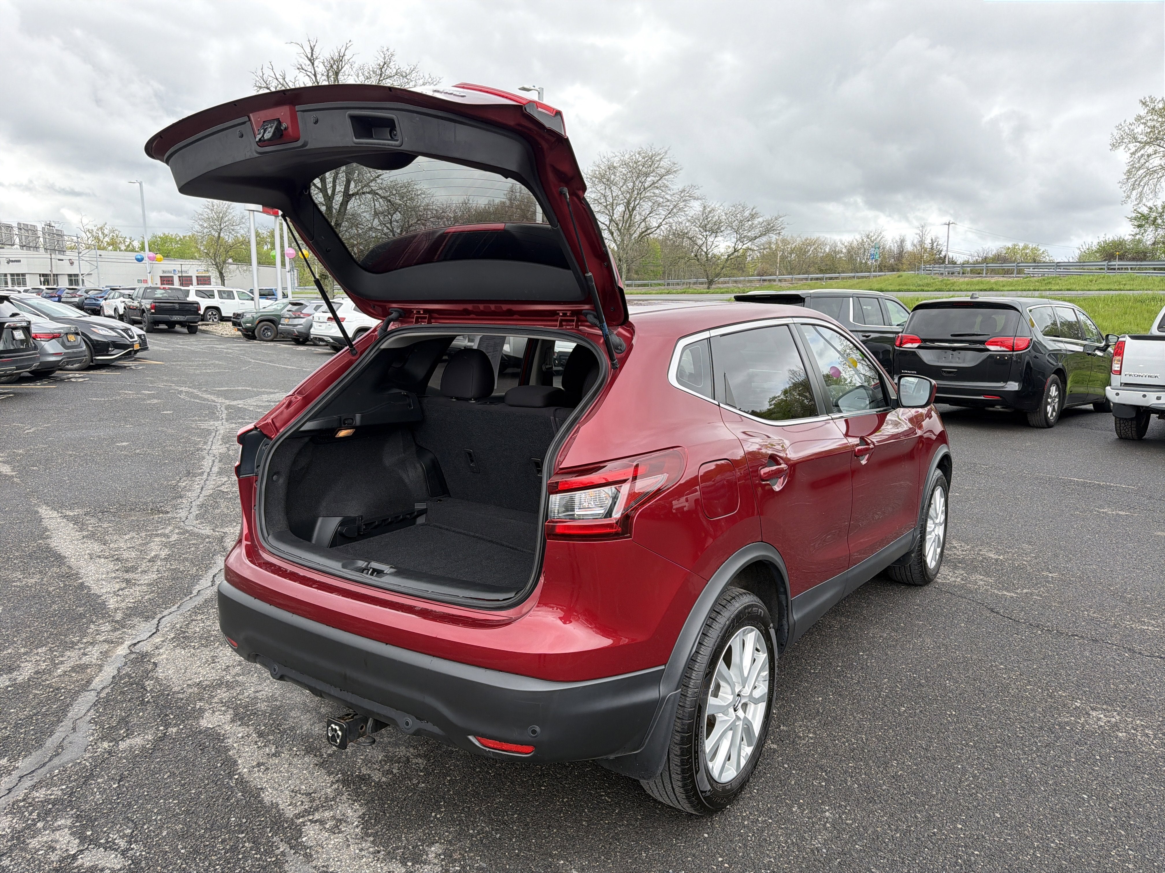 2022 Nissan Rogue Sport S