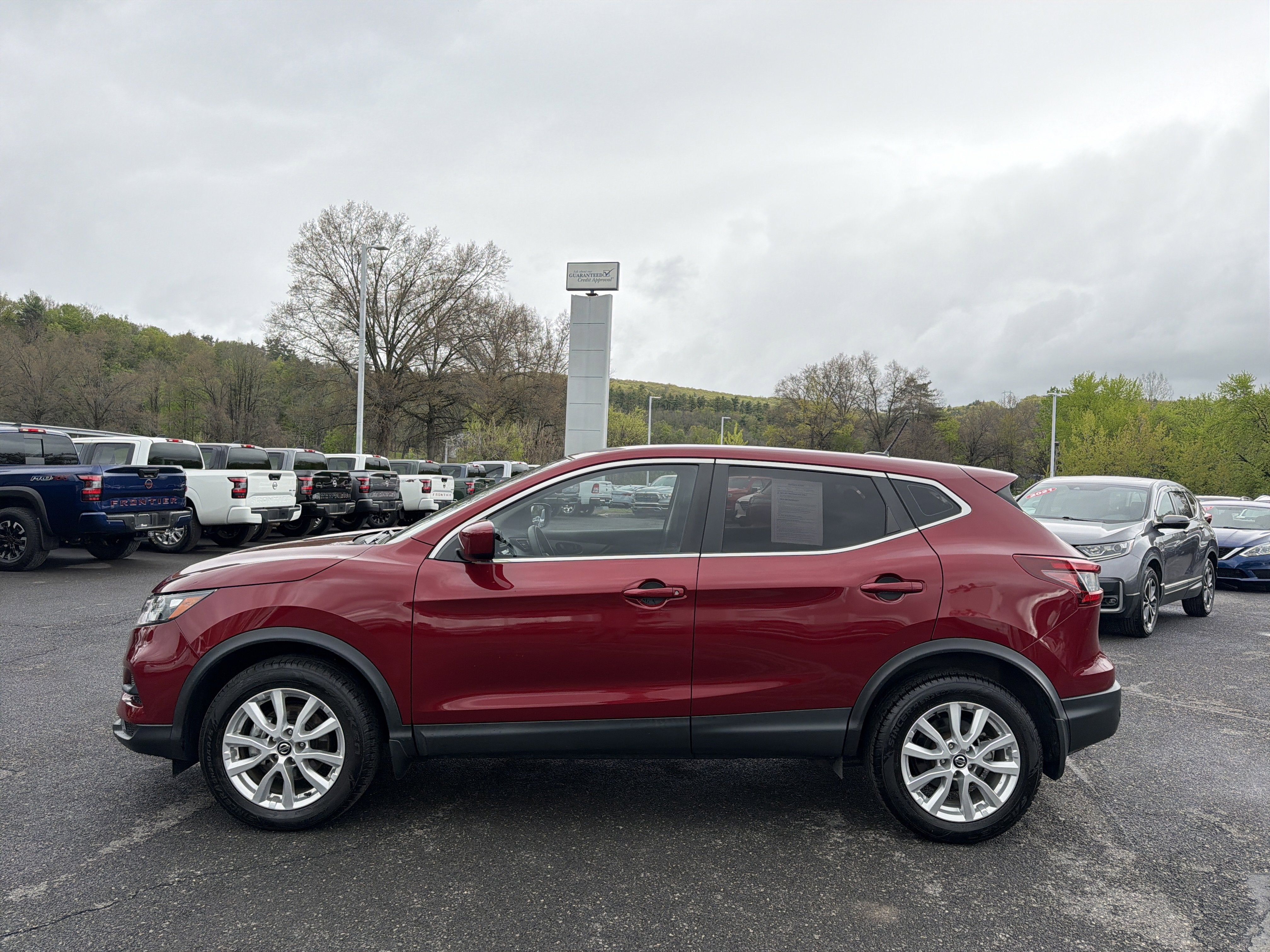 2022 Nissan Rogue Sport S