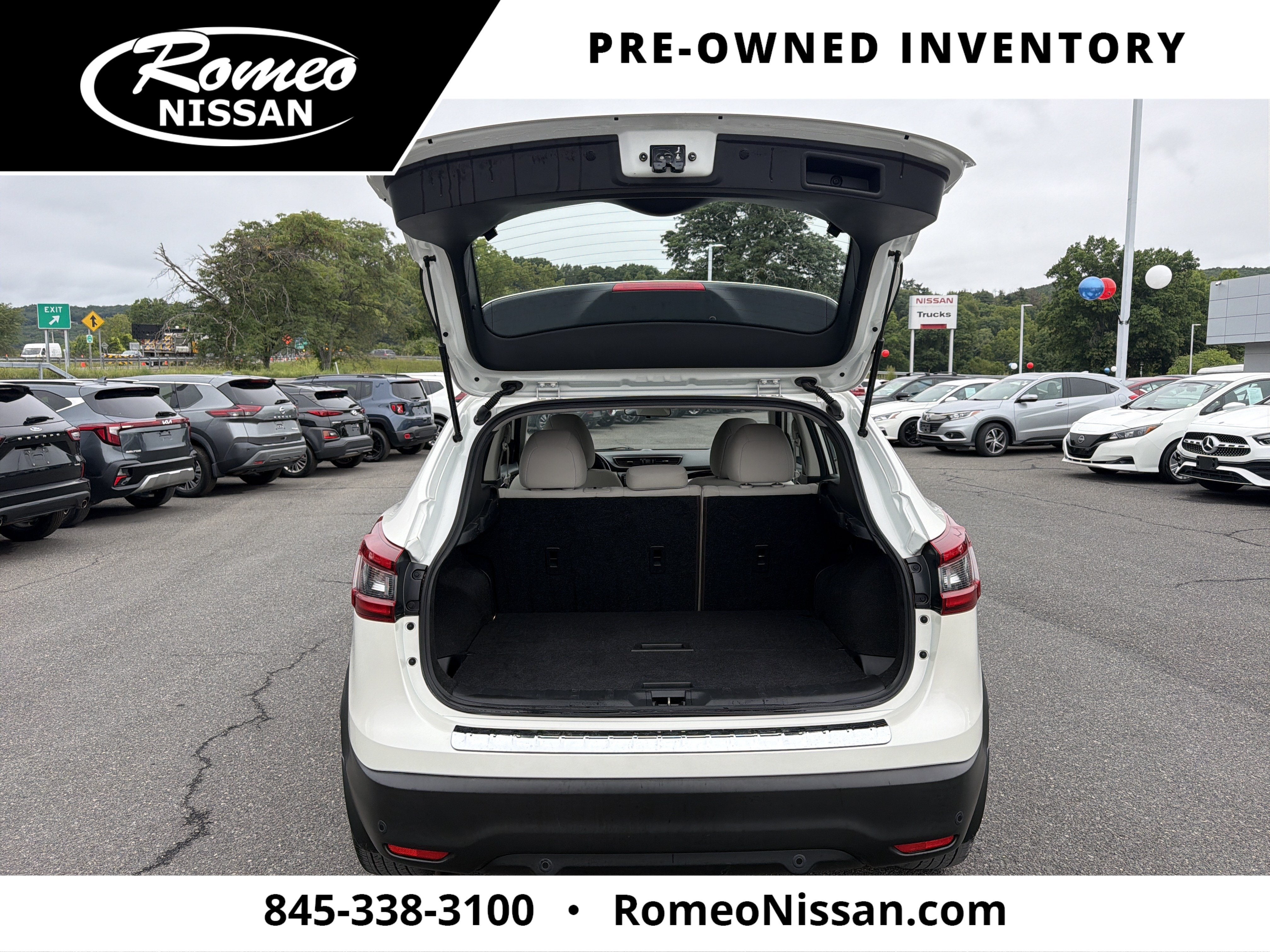 2021 Nissan Rogue Sport SV
