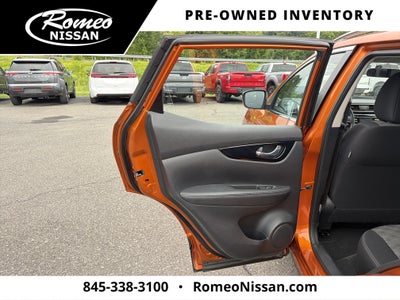 2017 Nissan Rogue Sport SV