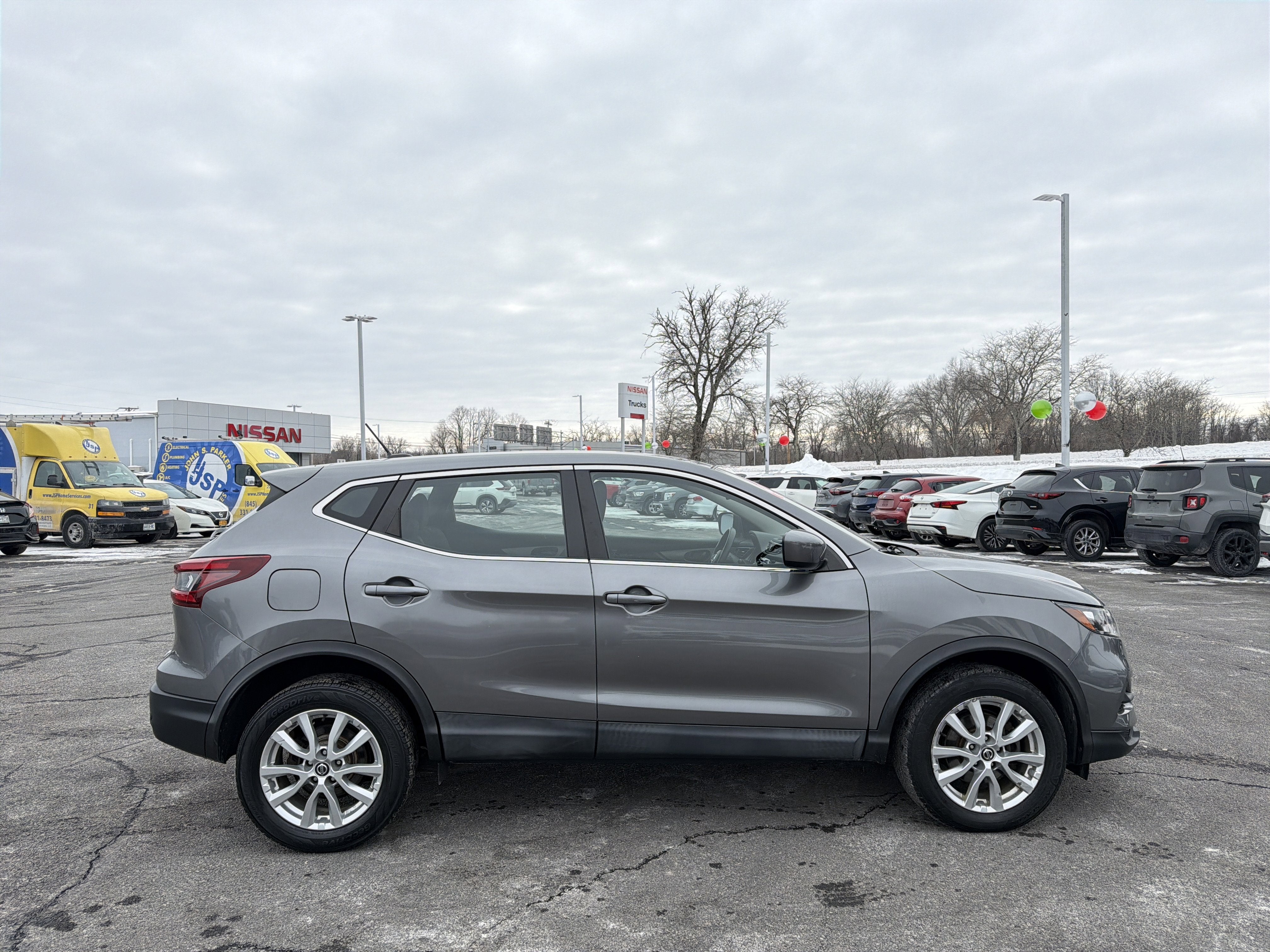 2020 Nissan Rogue Sport S