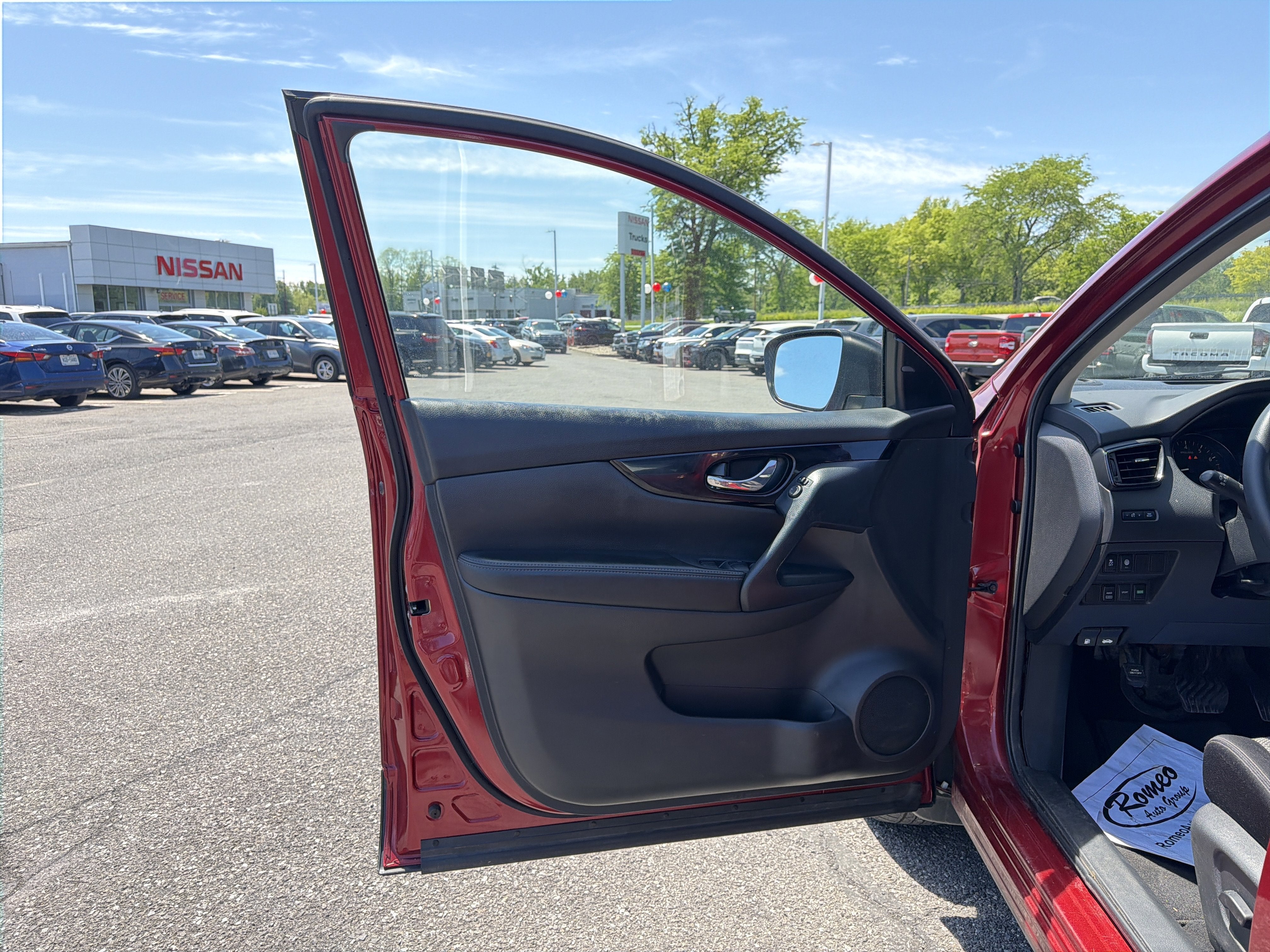 2020 Nissan Rogue Sport SV