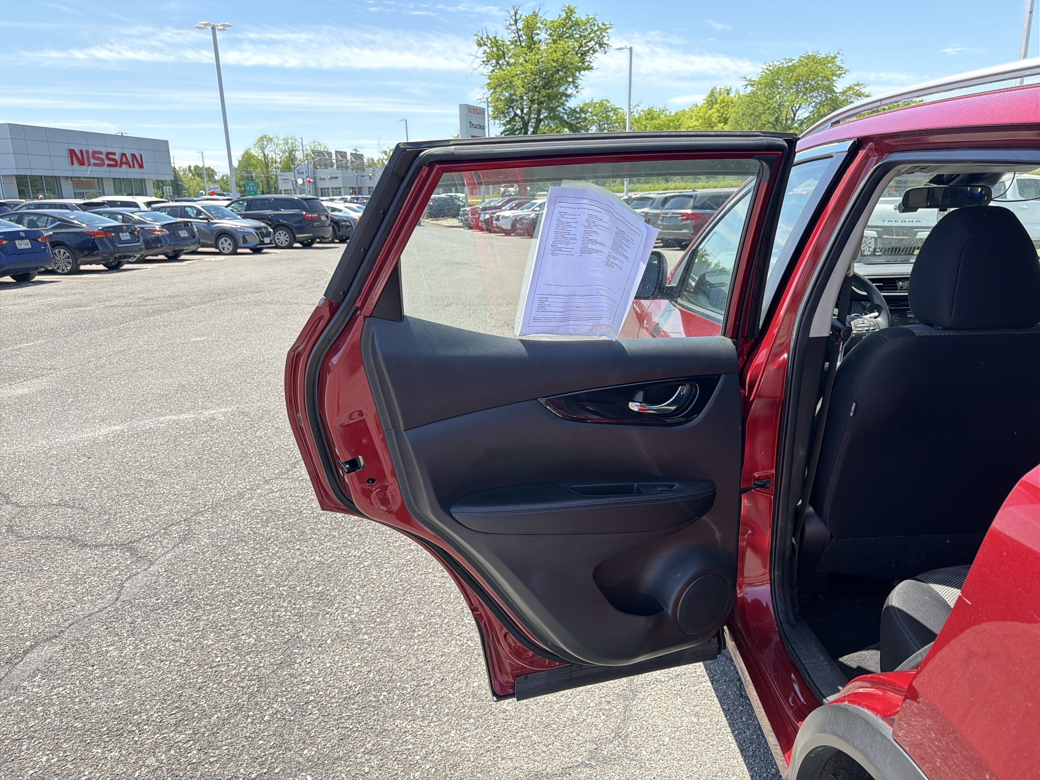 2020 Nissan Rogue Sport SV