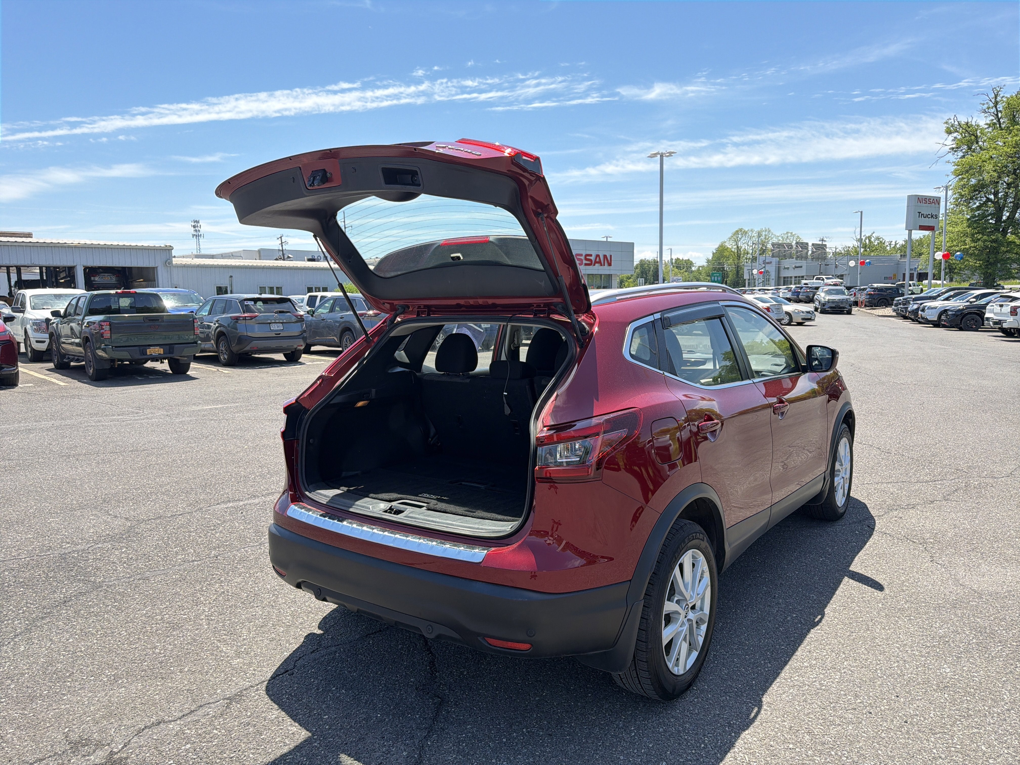 2020 Nissan Rogue Sport SV