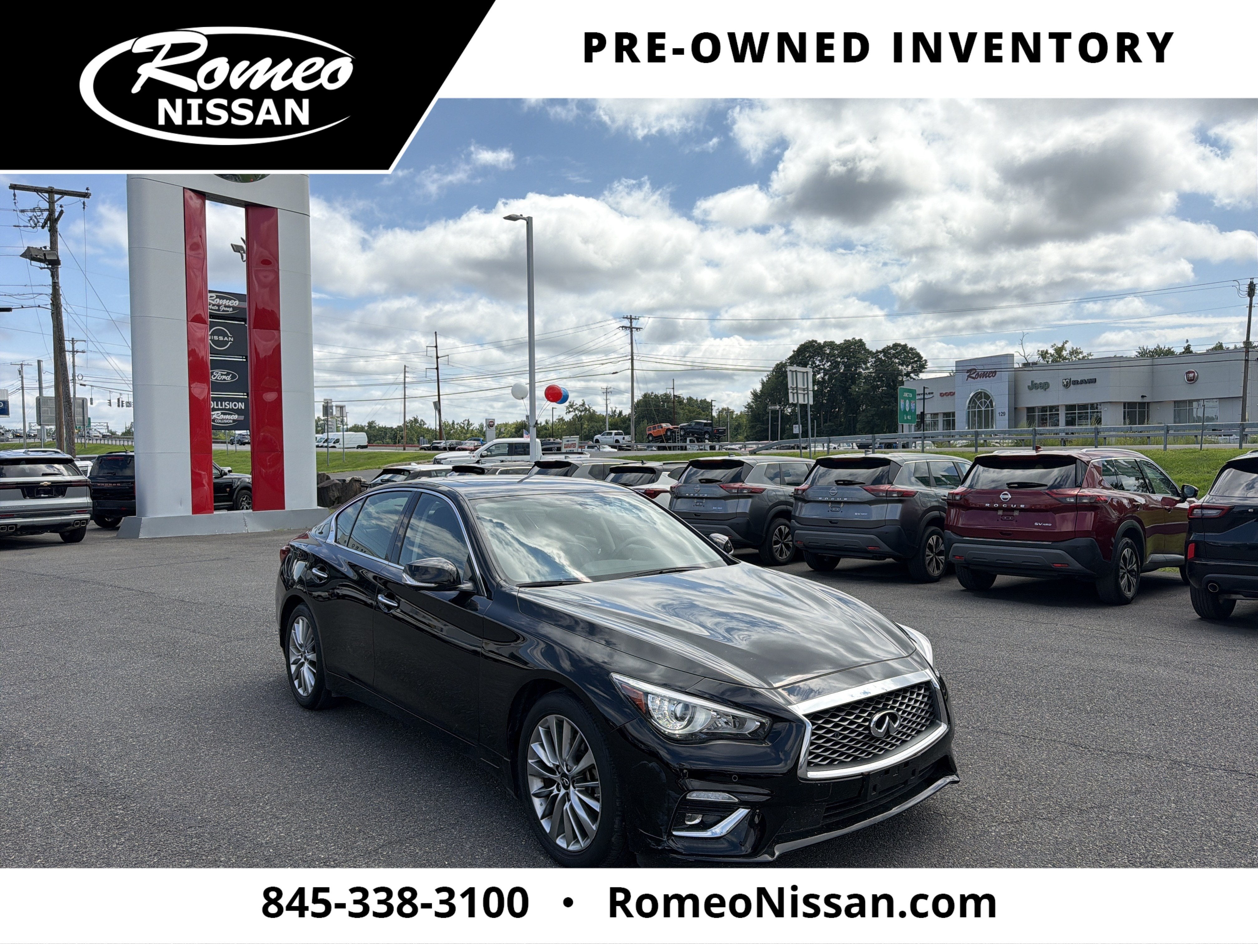 2023 INFINITI Q50 LUXE