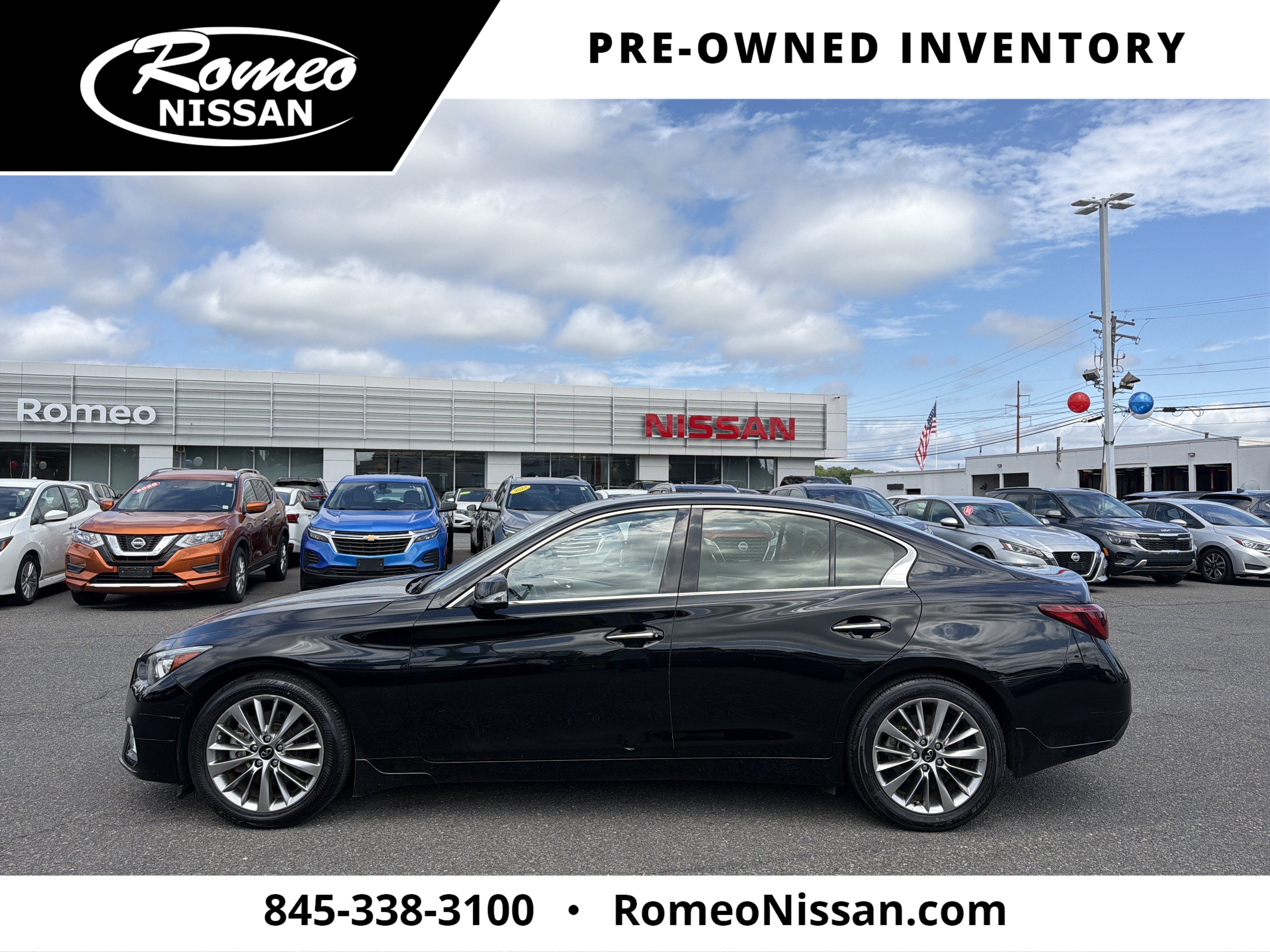 2023 INFINITI Q50 LUXE