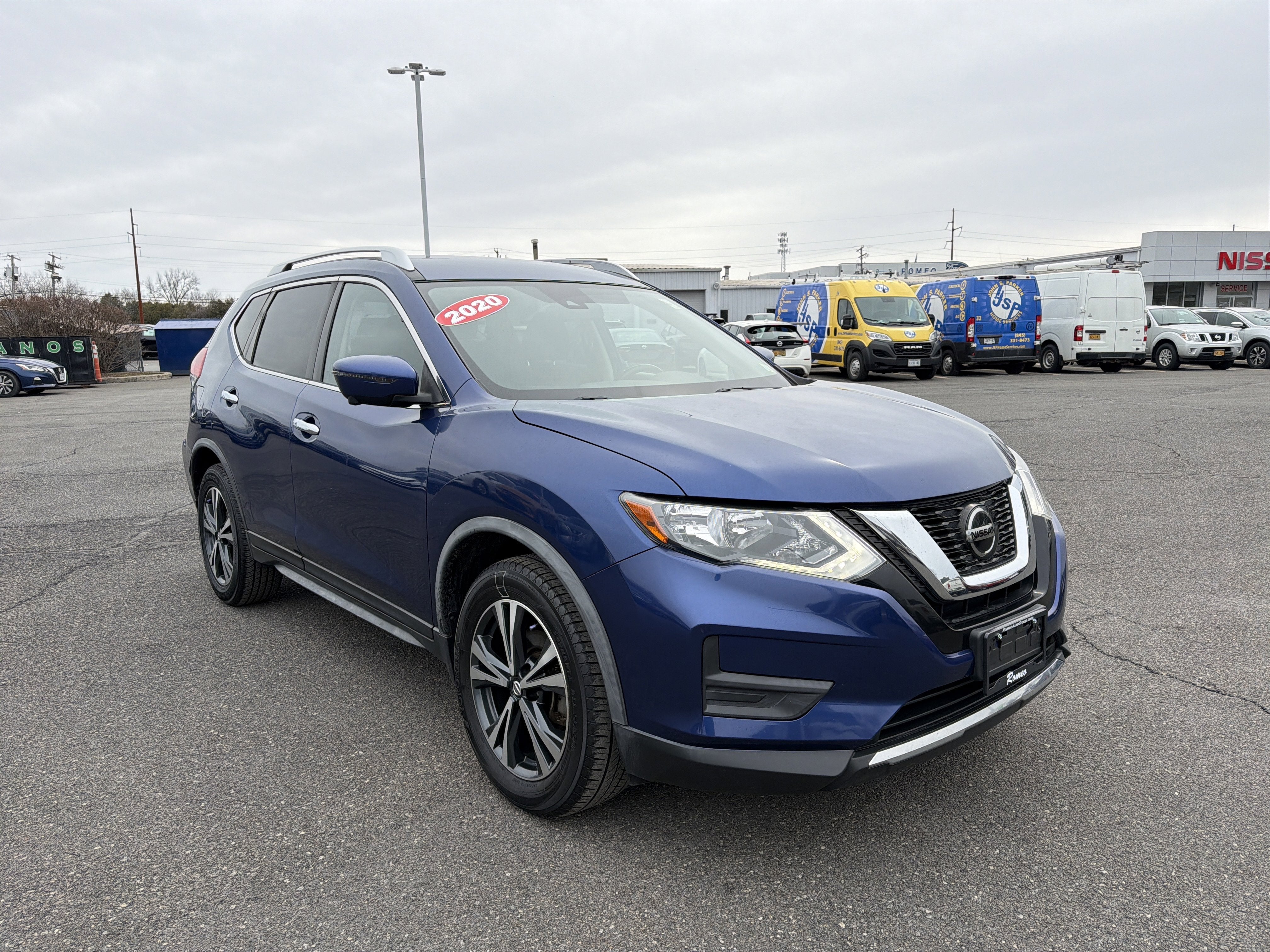 2020 Nissan Rogue SV