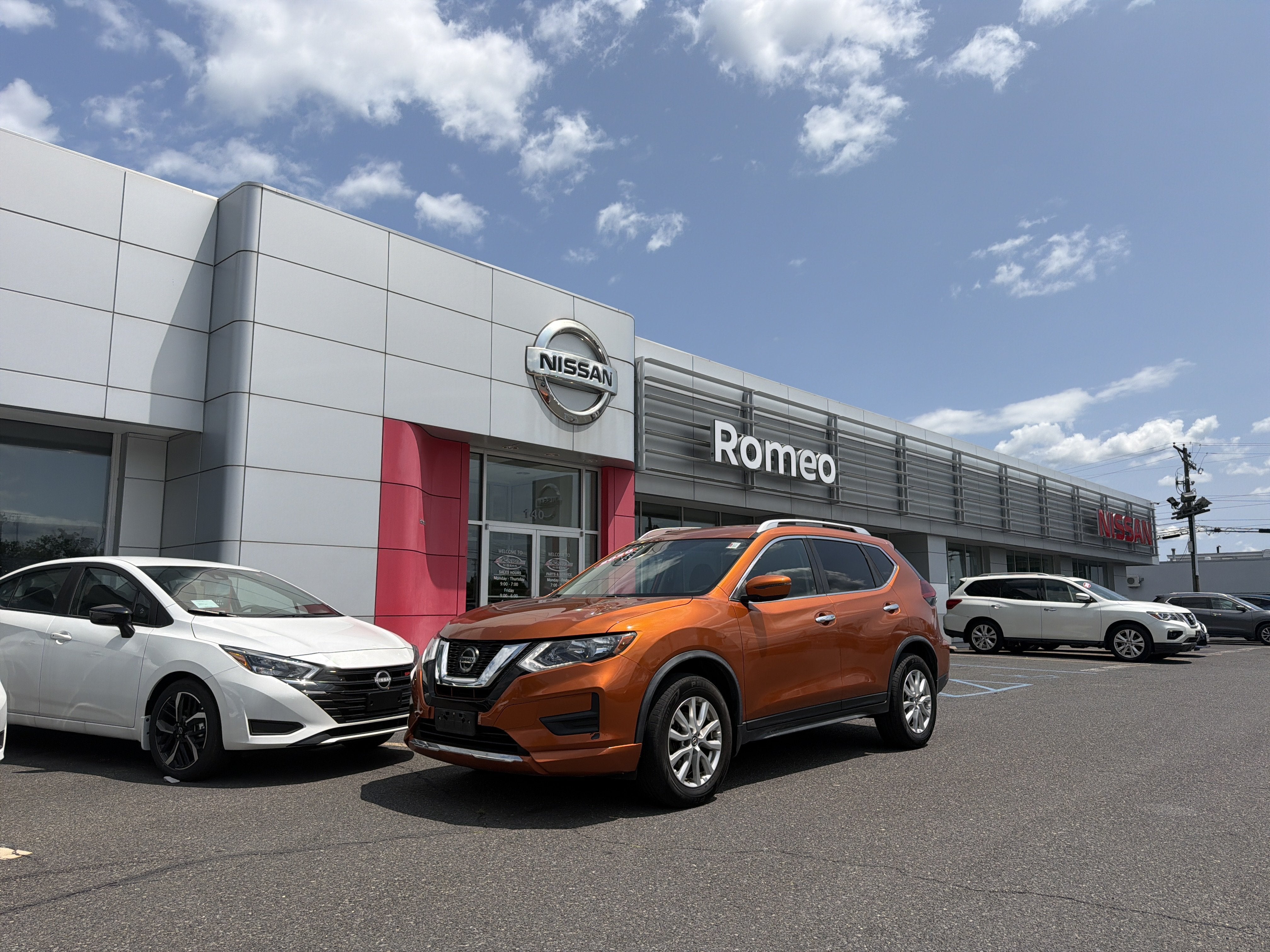 2020 Nissan Rogue SV