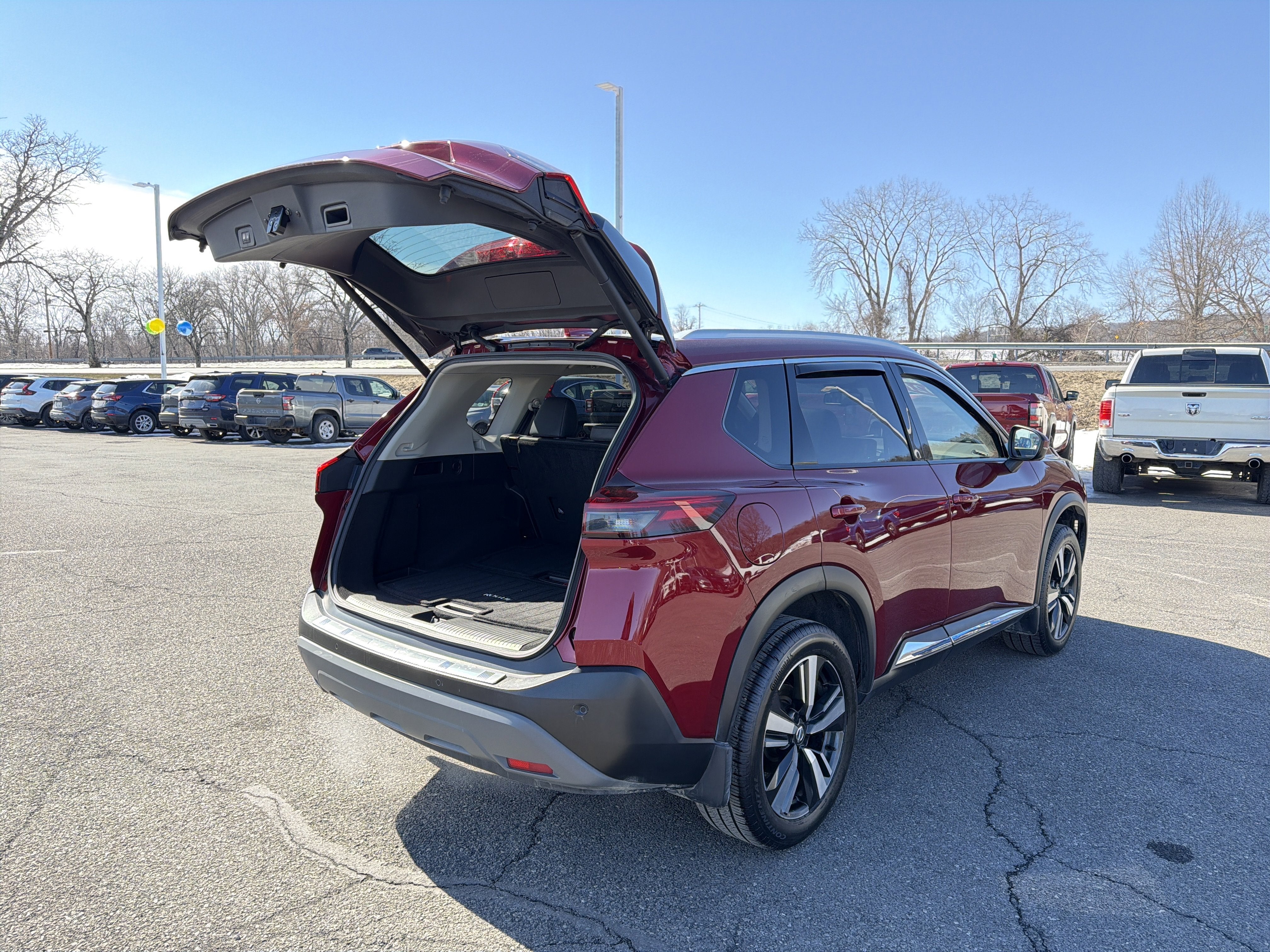 2021 Nissan Rogue SL
