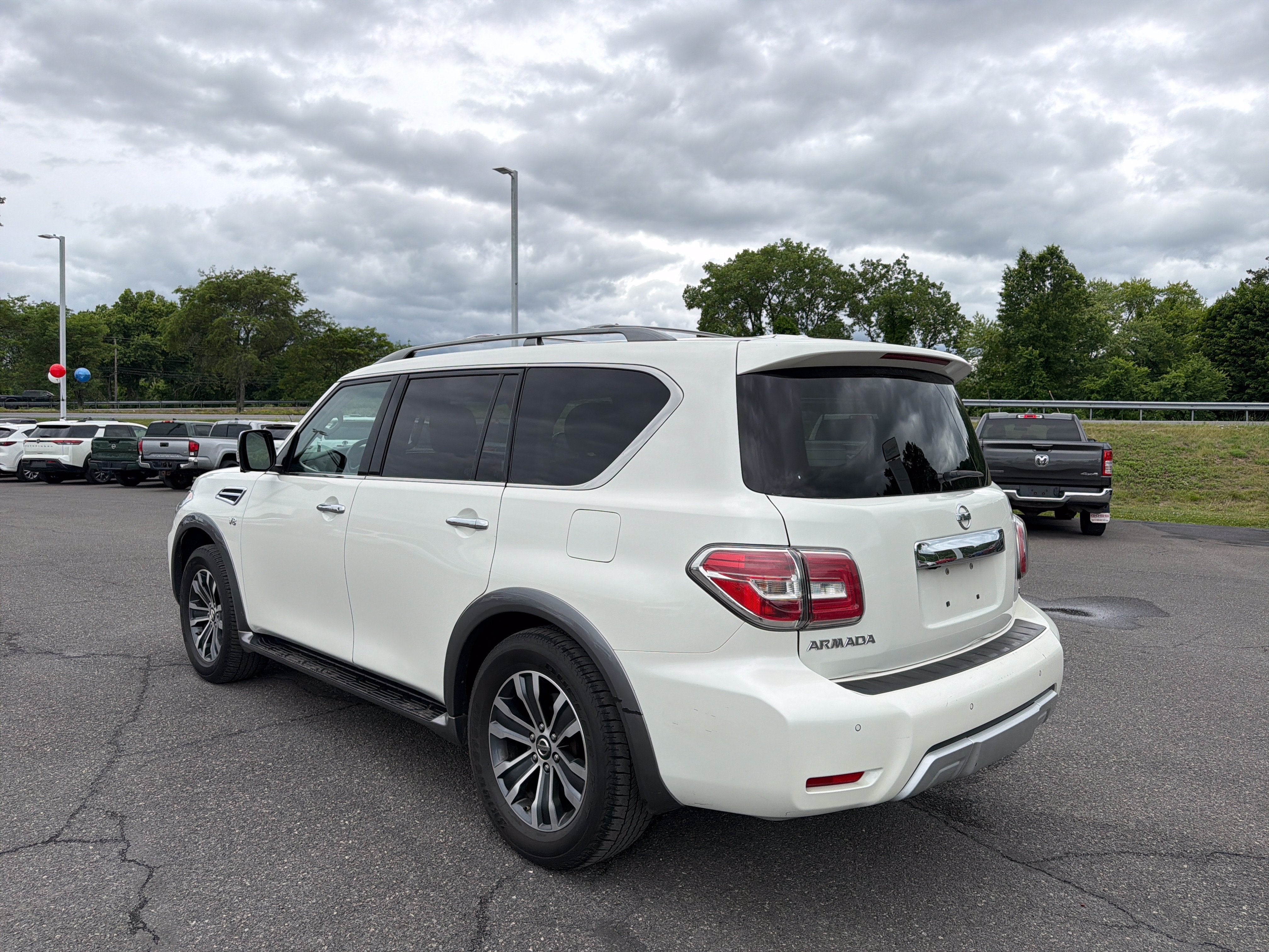 2017 Nissan Armada SL