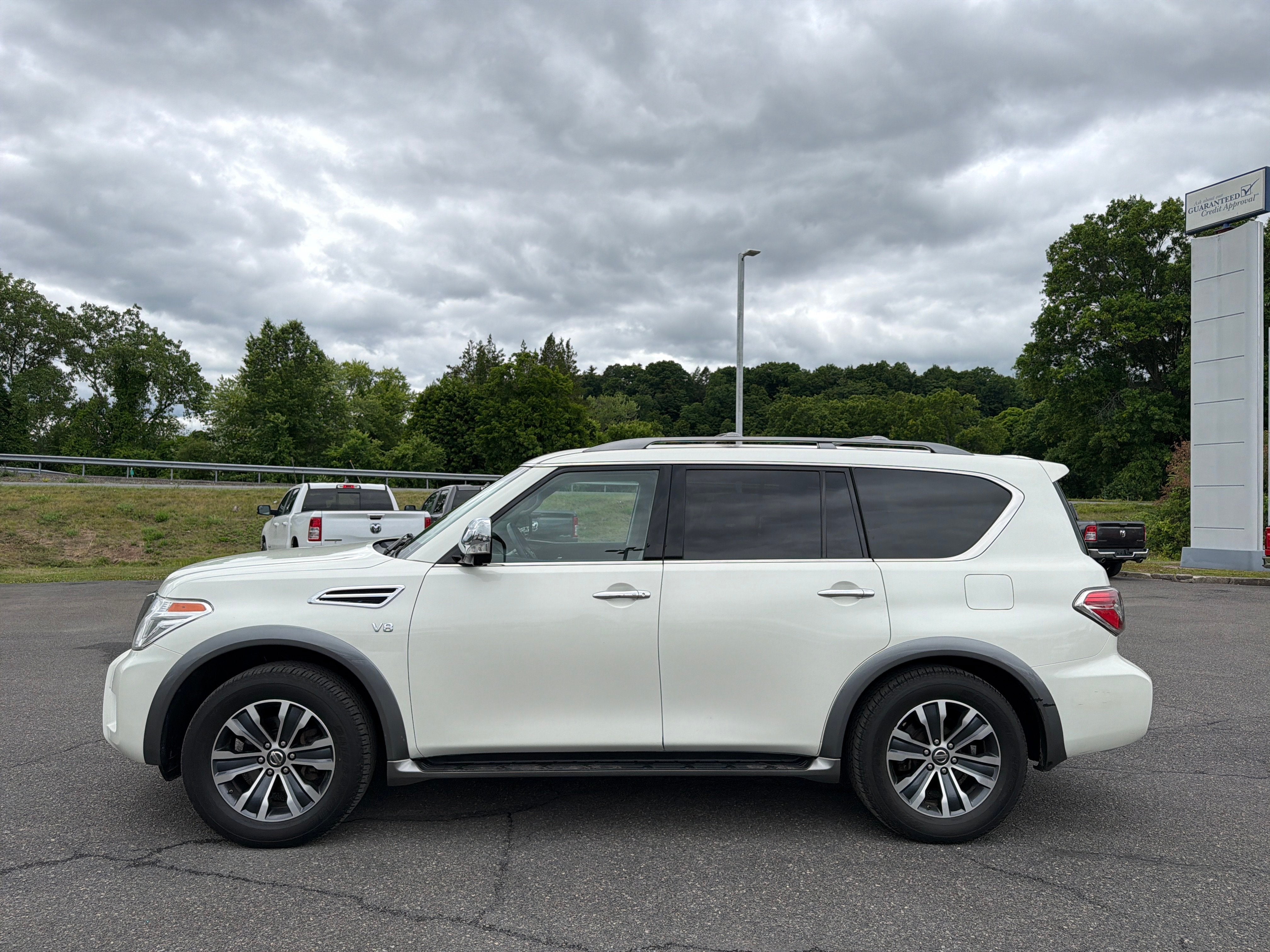 2017 Nissan Armada SL