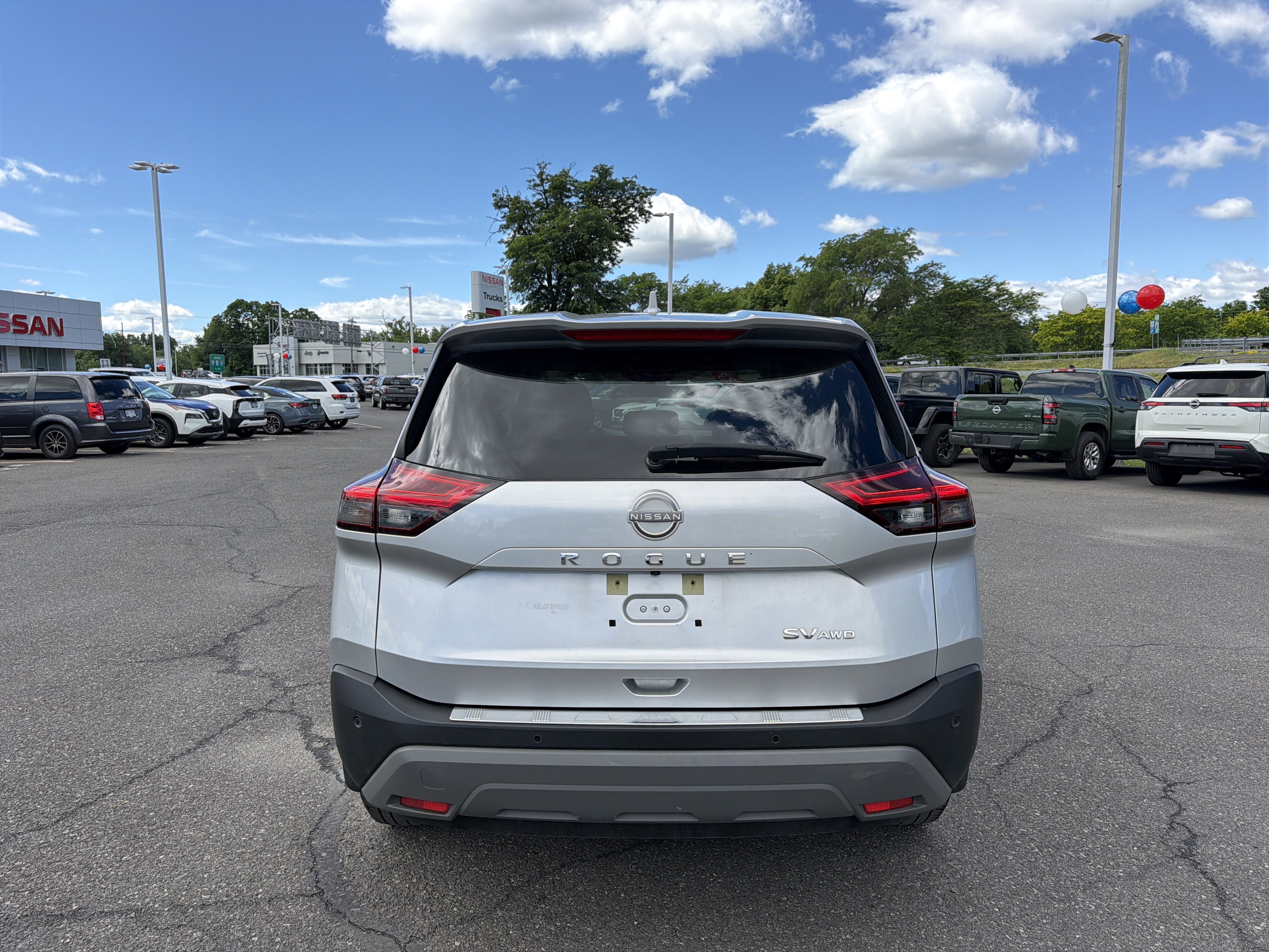 2023 Nissan Rogue SV