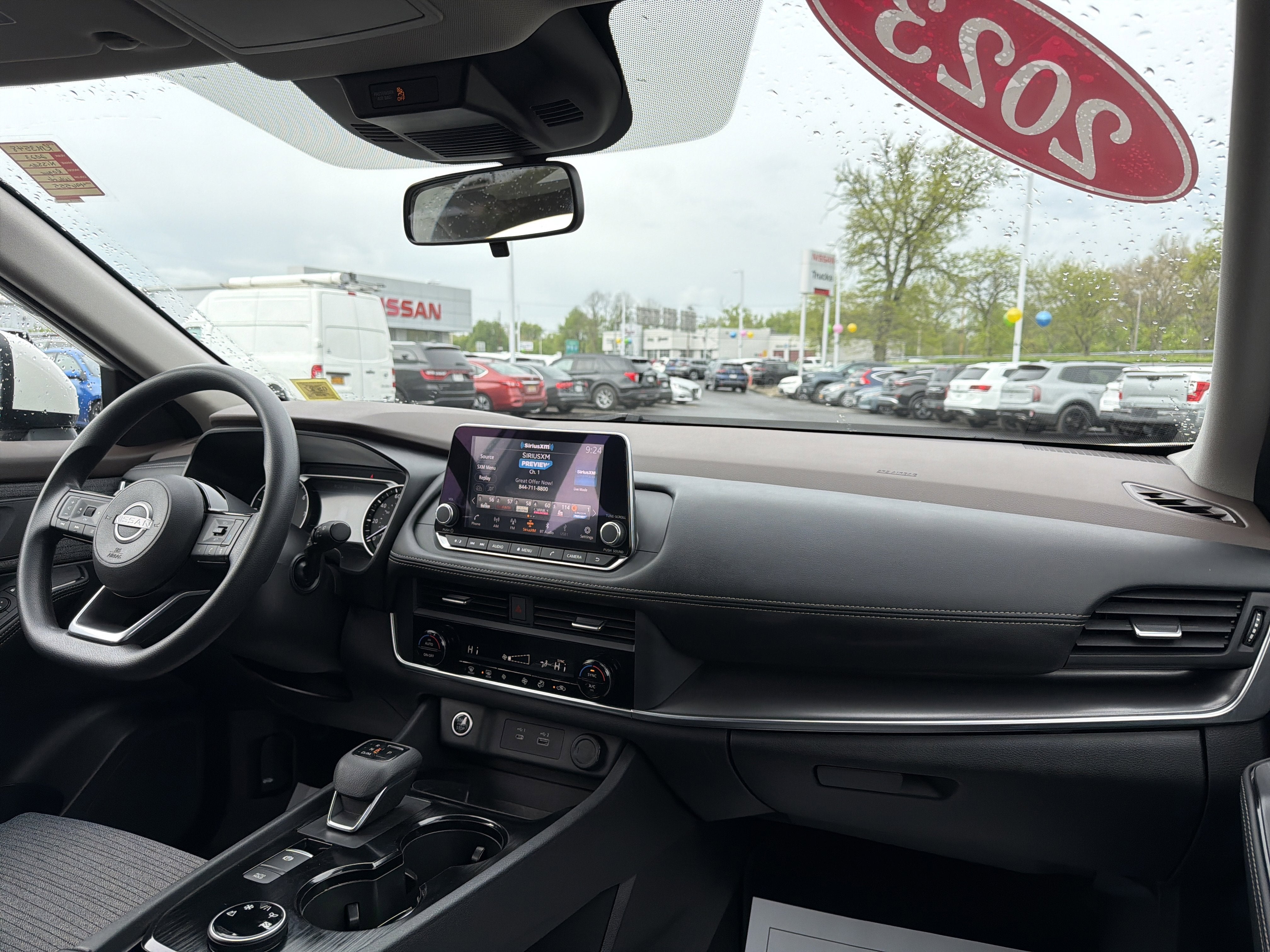 2023 Nissan Rogue SV