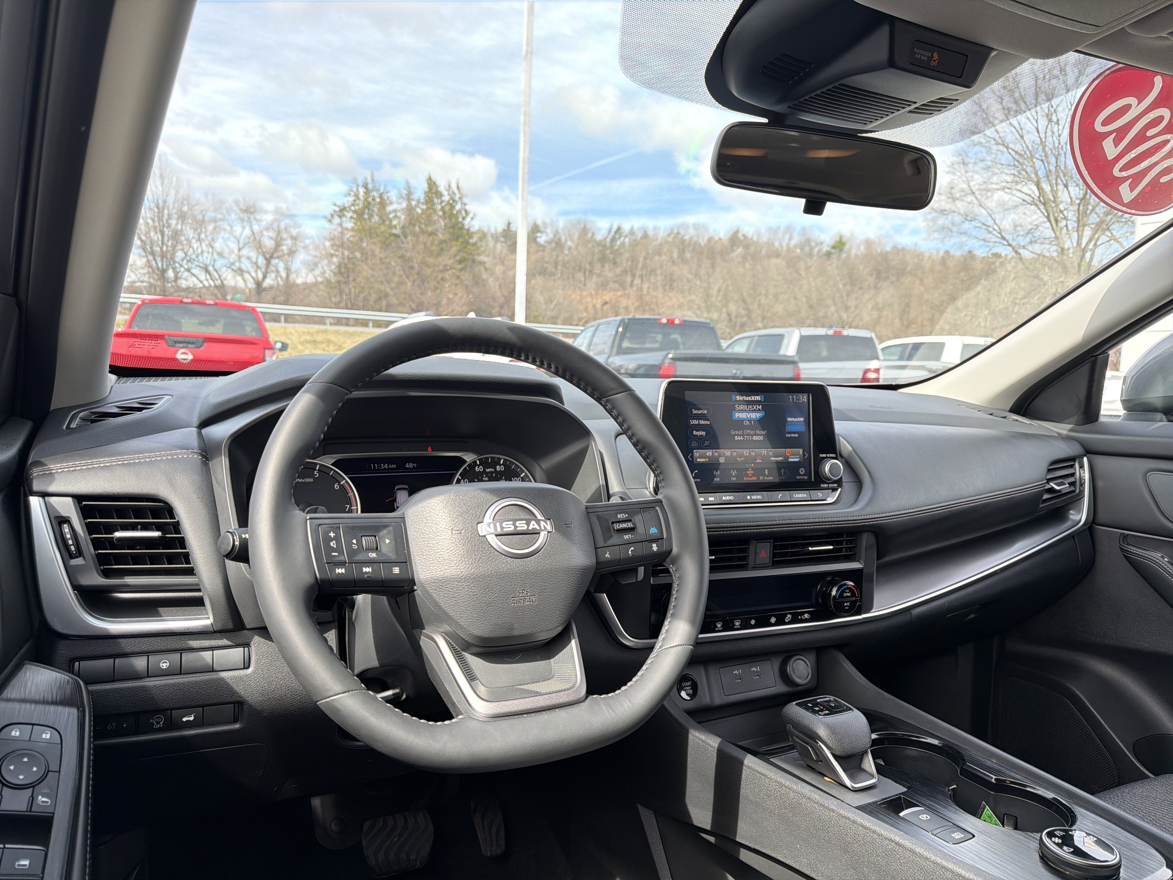 2026 Nissan Rogue SV