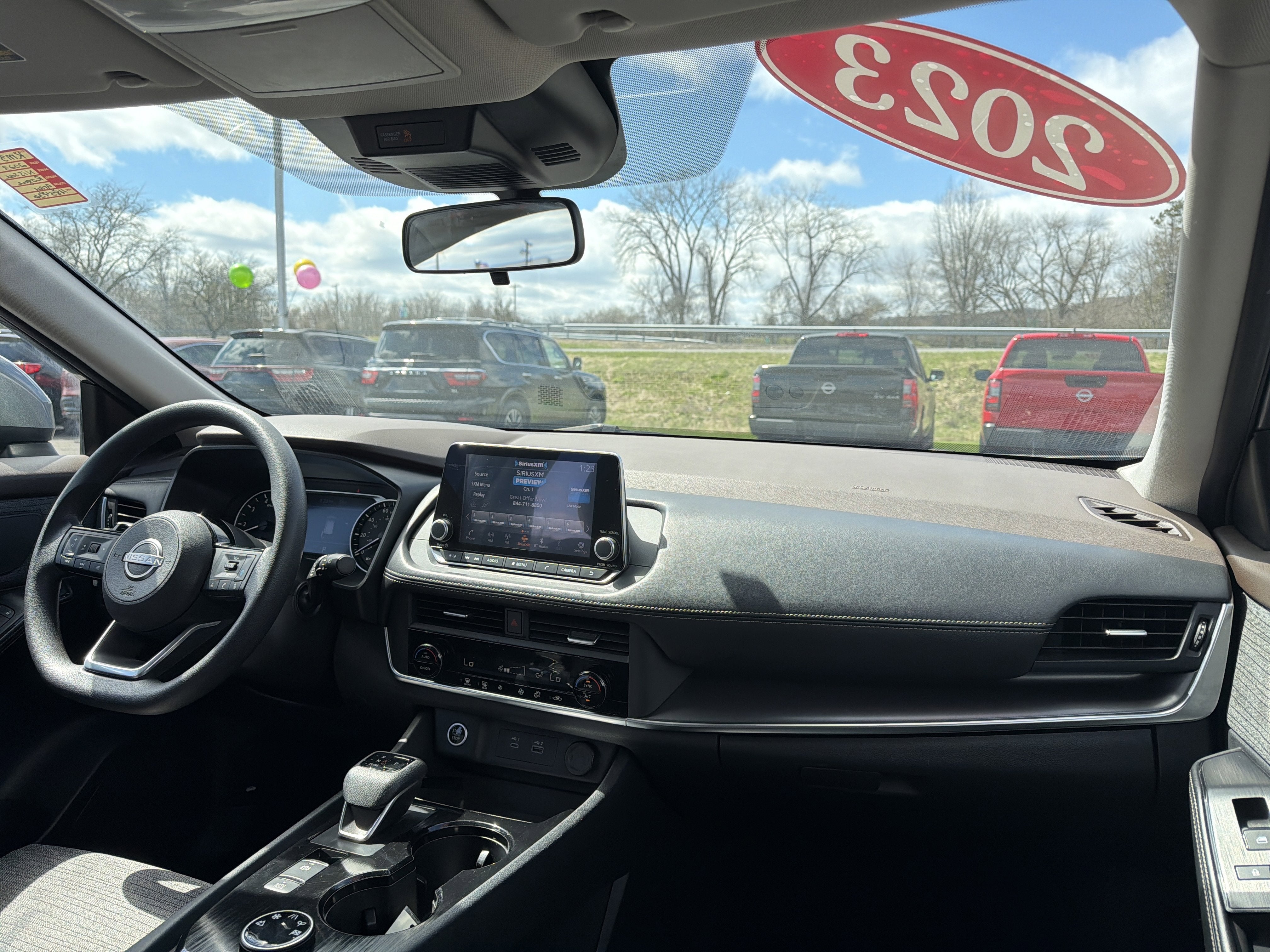 2023 Nissan Rogue SV