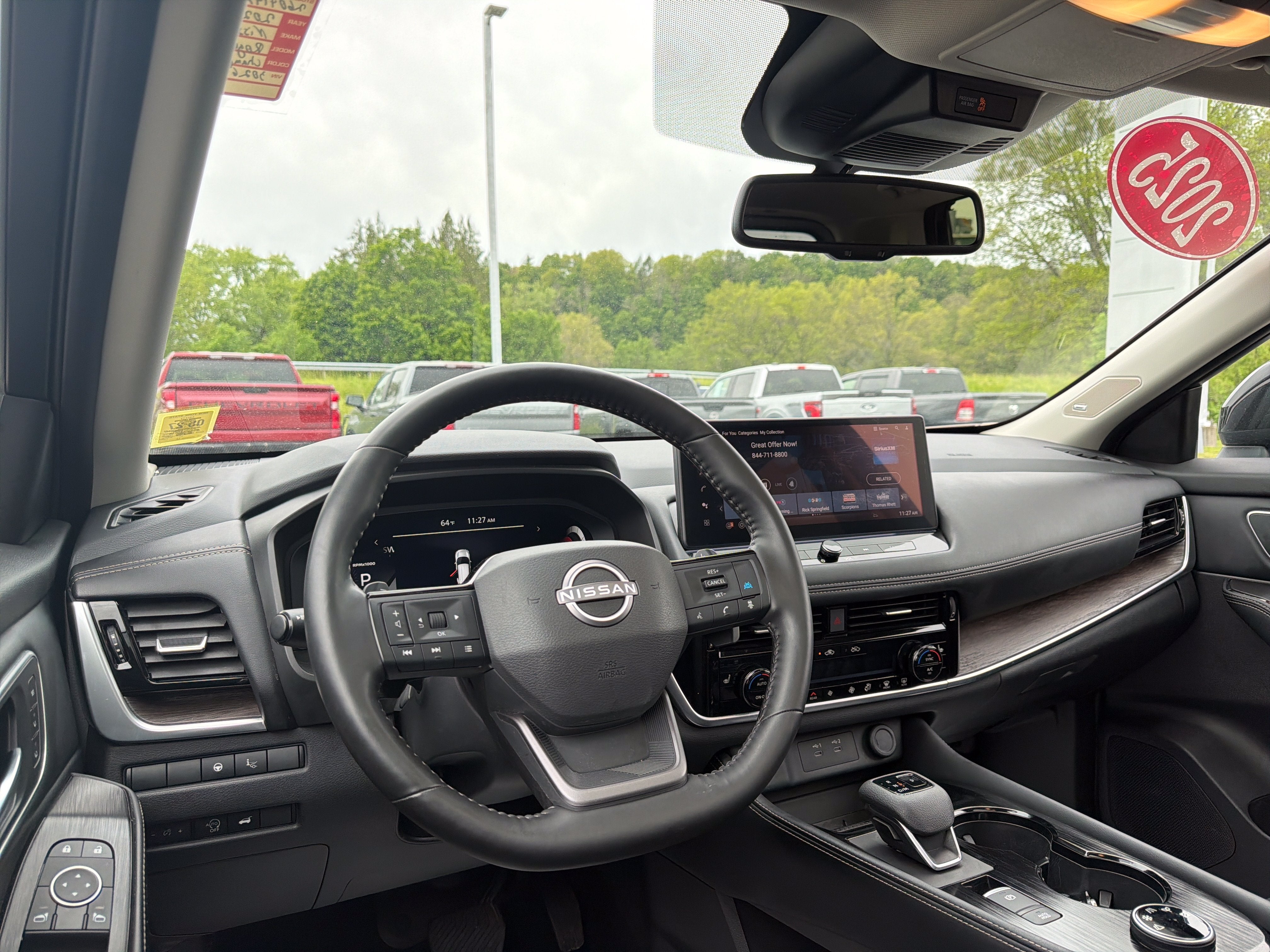 2025 Nissan Rogue Platinum