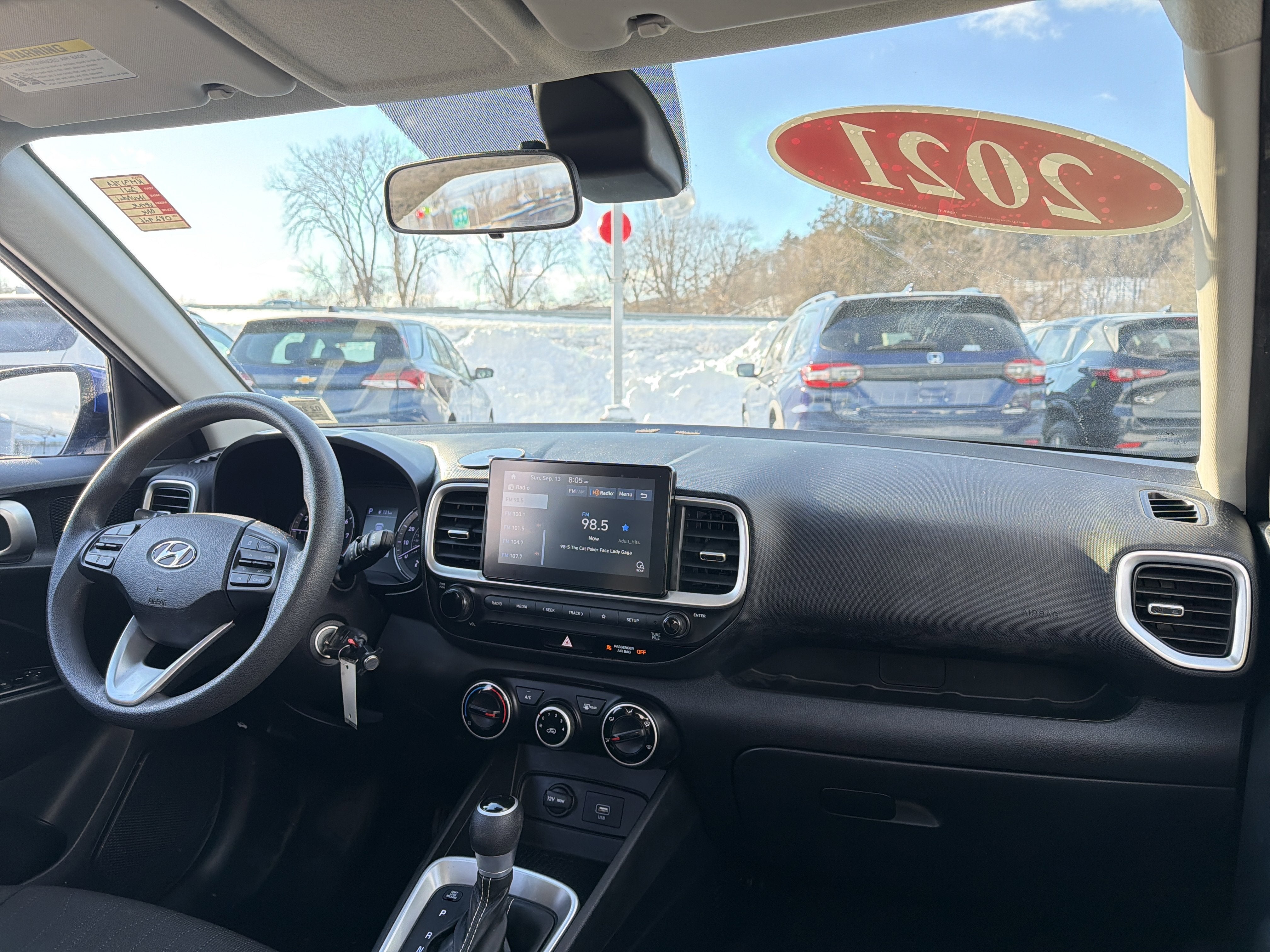 2021 Hyundai Venue SE