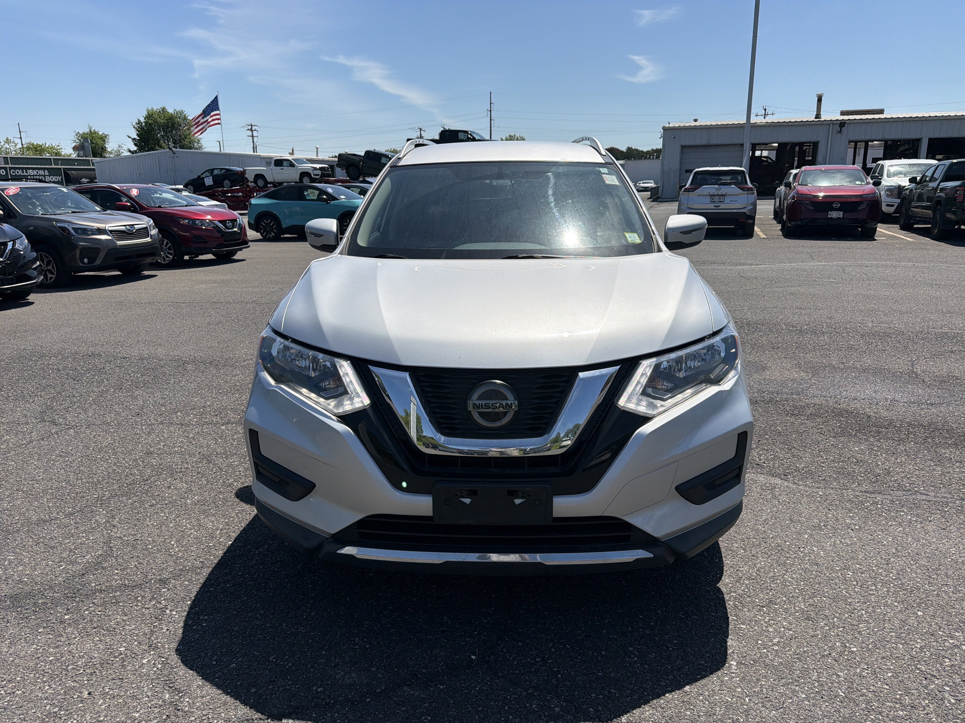 2018 Nissan Rogue SV