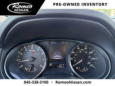 2018 Nissan Rogue SV
