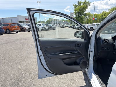2024 Mitsubishi Mirage ES