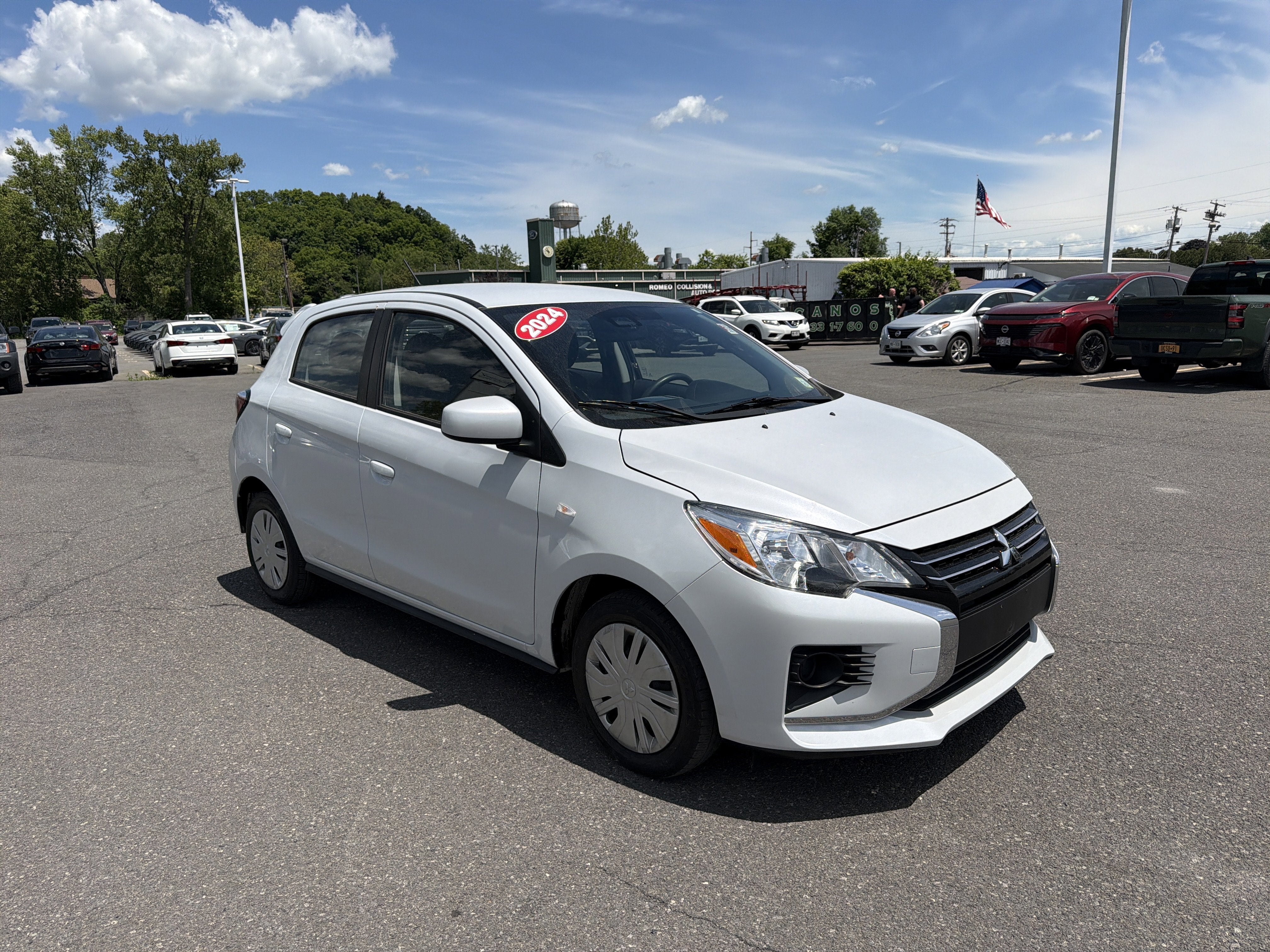 2024 Mitsubishi Mirage ES