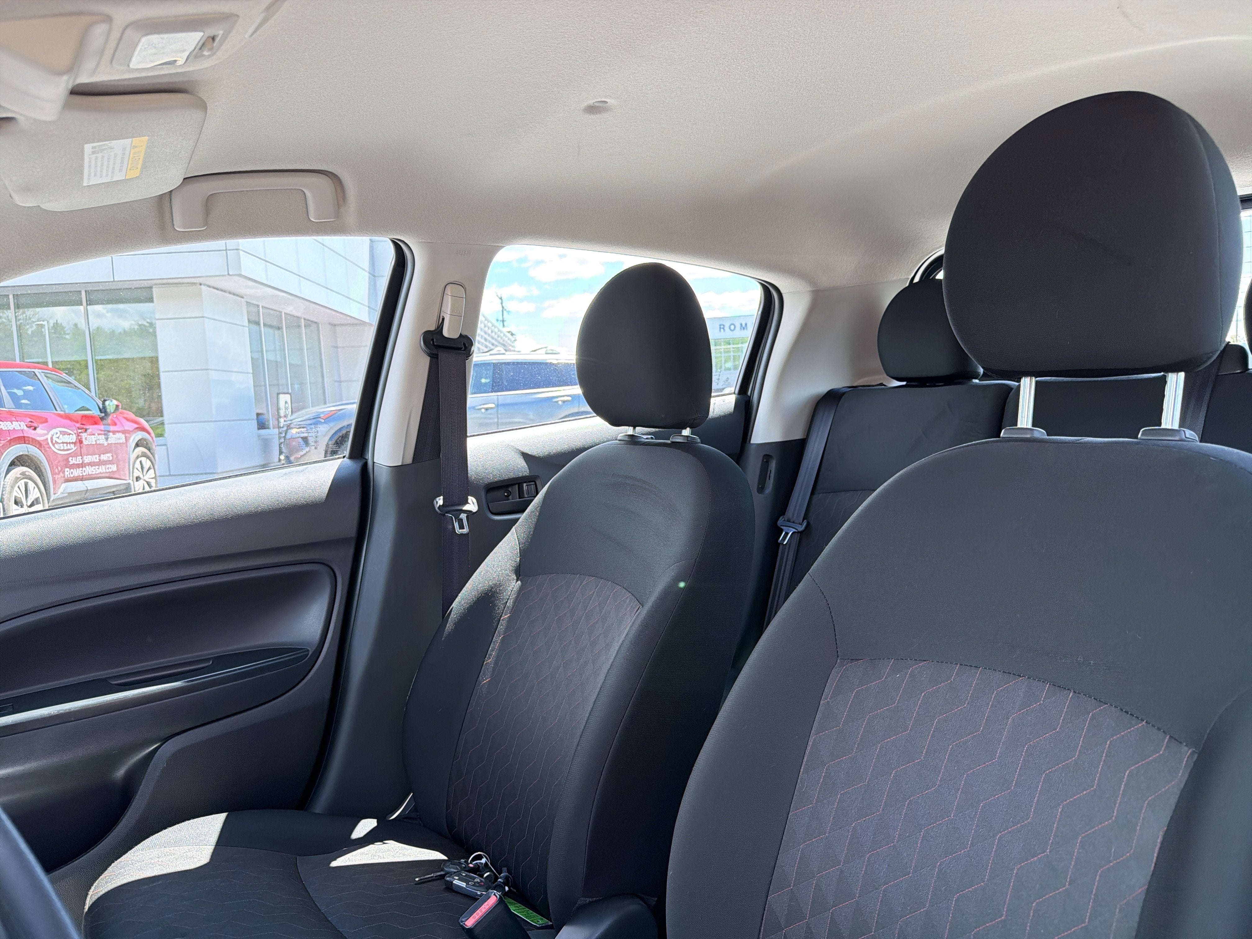 2024 Mitsubishi Mirage ES