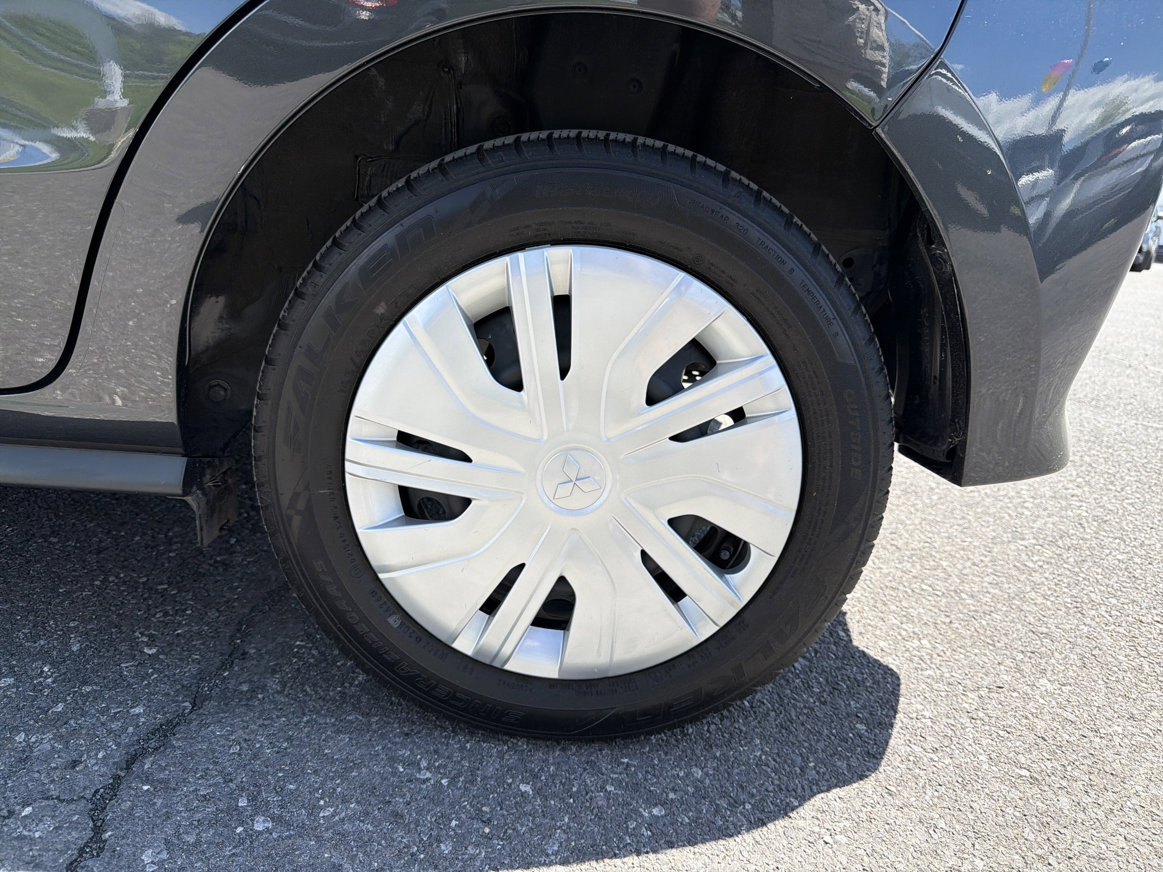 2024 Mitsubishi Mirage ES