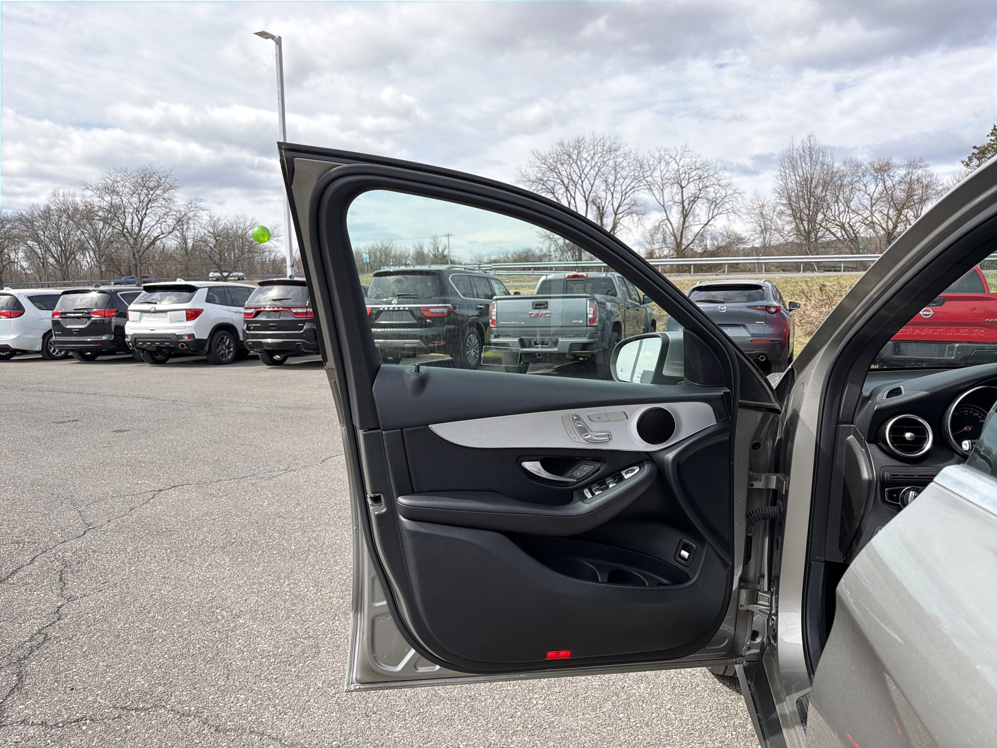 2019 Mercedes-Benz GLC GLC 300 4MATIC®