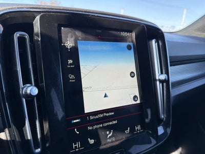 2021 Volvo XC40 R-Design