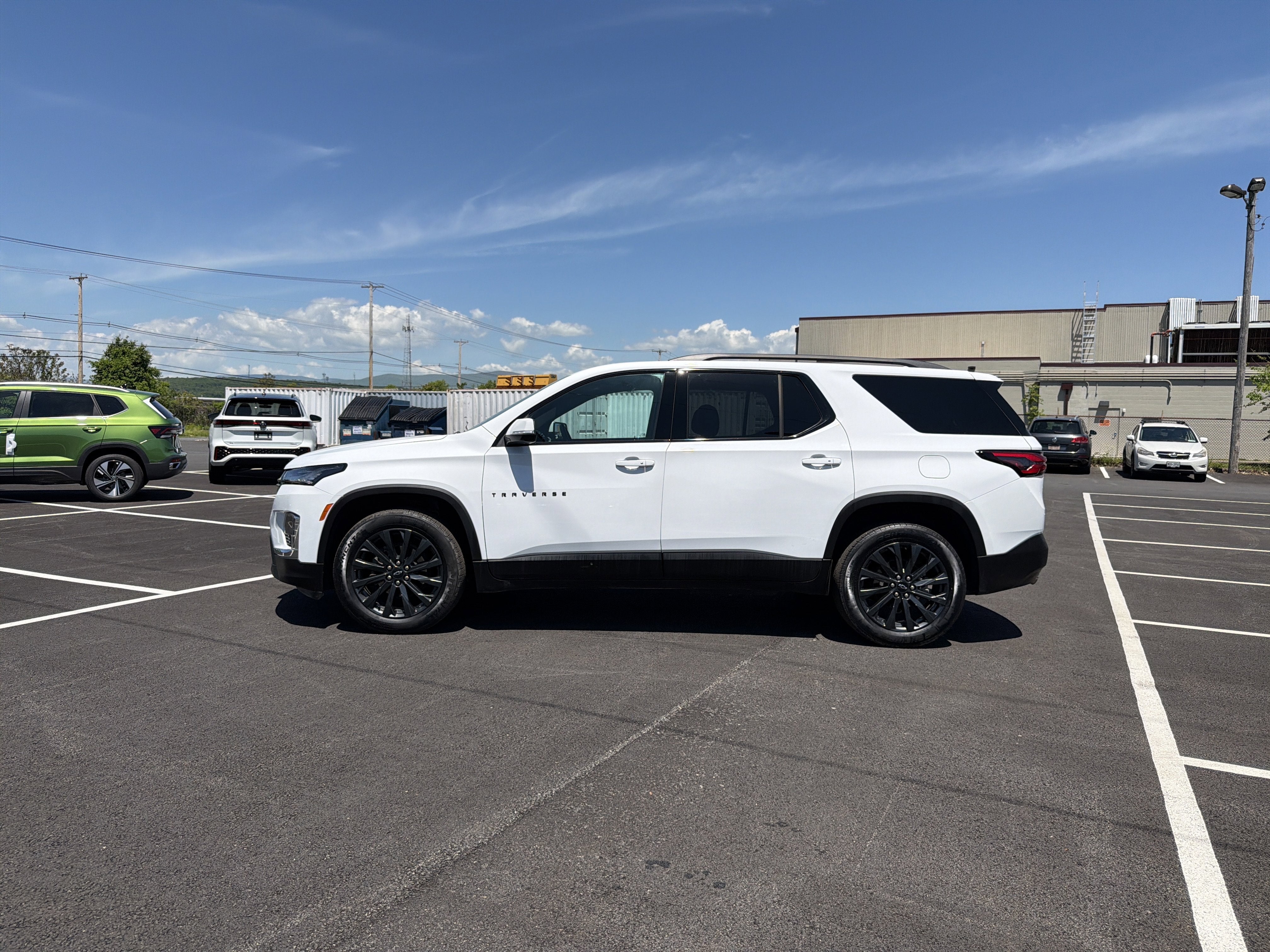 2023 Chevrolet Traverse RS