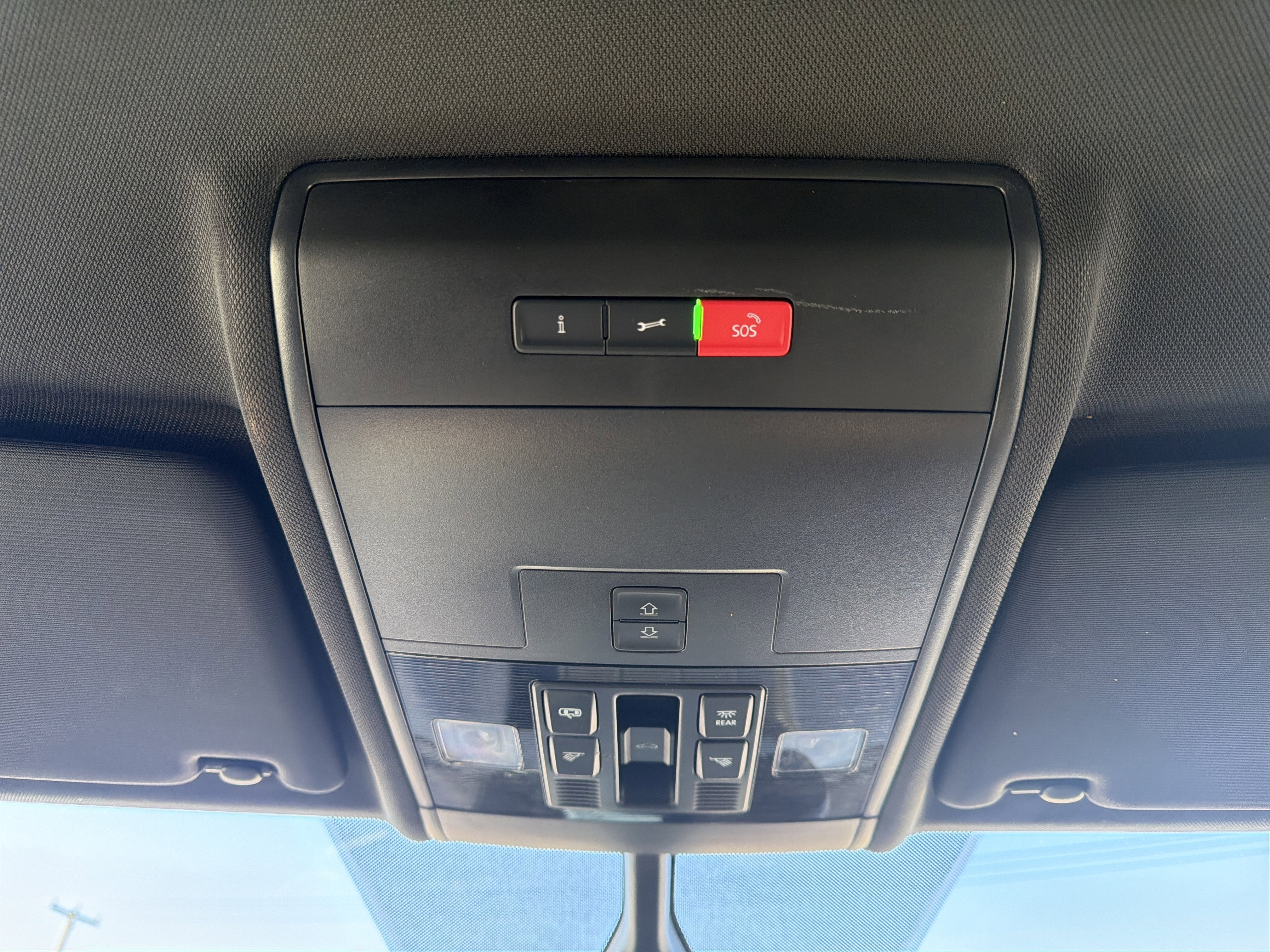 2020 Volkswagen Atlas Cross Sport 2.0T SE w/Technology 4Motion